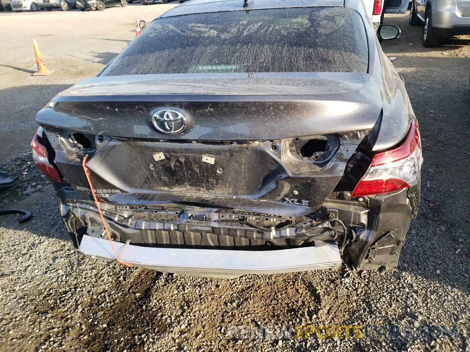 9 Photograph of a damaged car 4T1F11AK6LU994689 TOYOTA CAMRY 2020