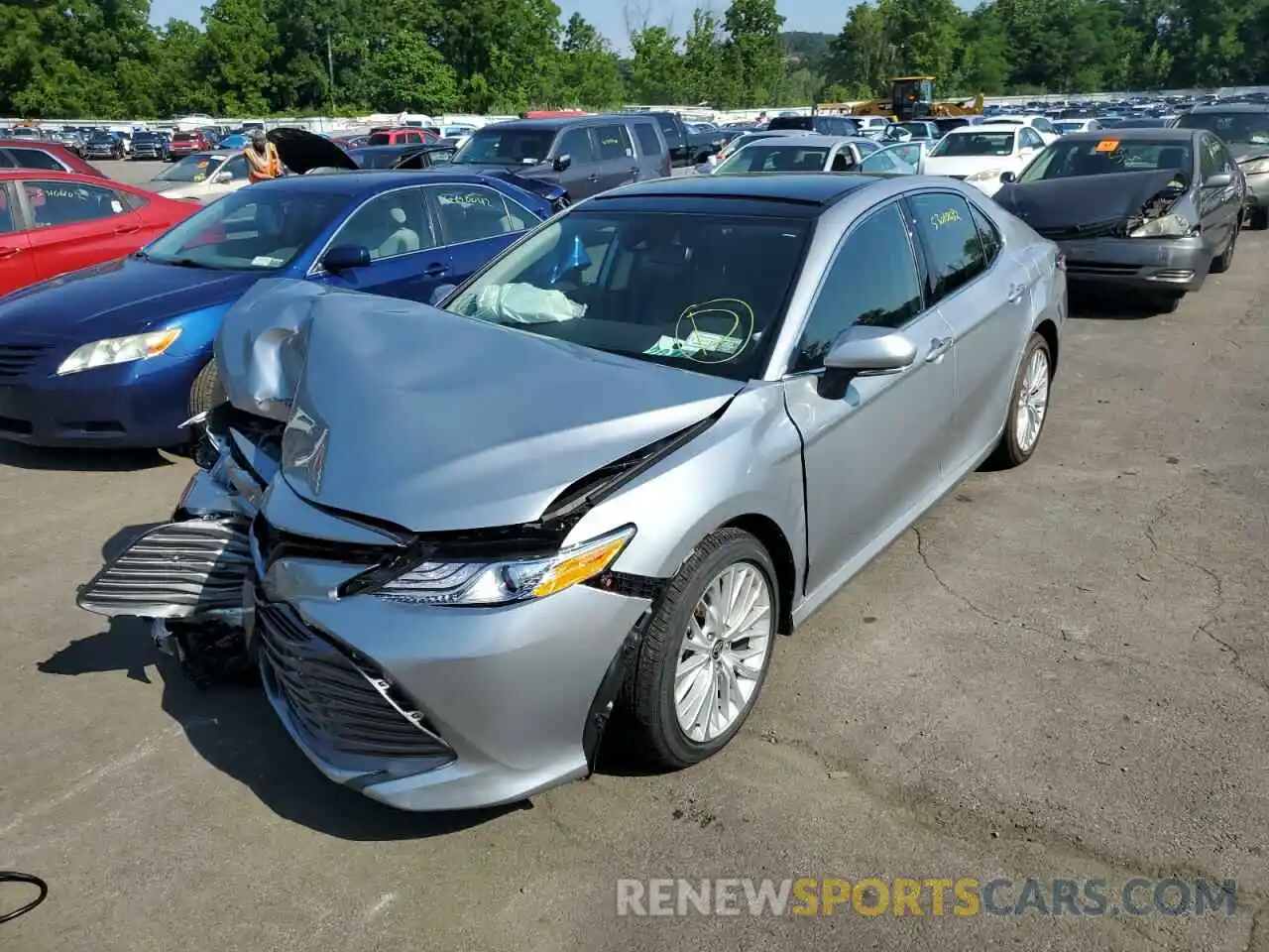 2 Photograph of a damaged car 4T1F11AK7LU375258 TOYOTA CAMRY 2020