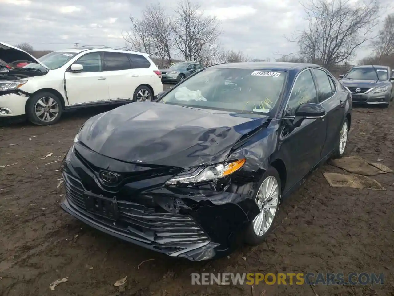 2 Photograph of a damaged car 4T1F11AK7LU386650 TOYOTA CAMRY 2020