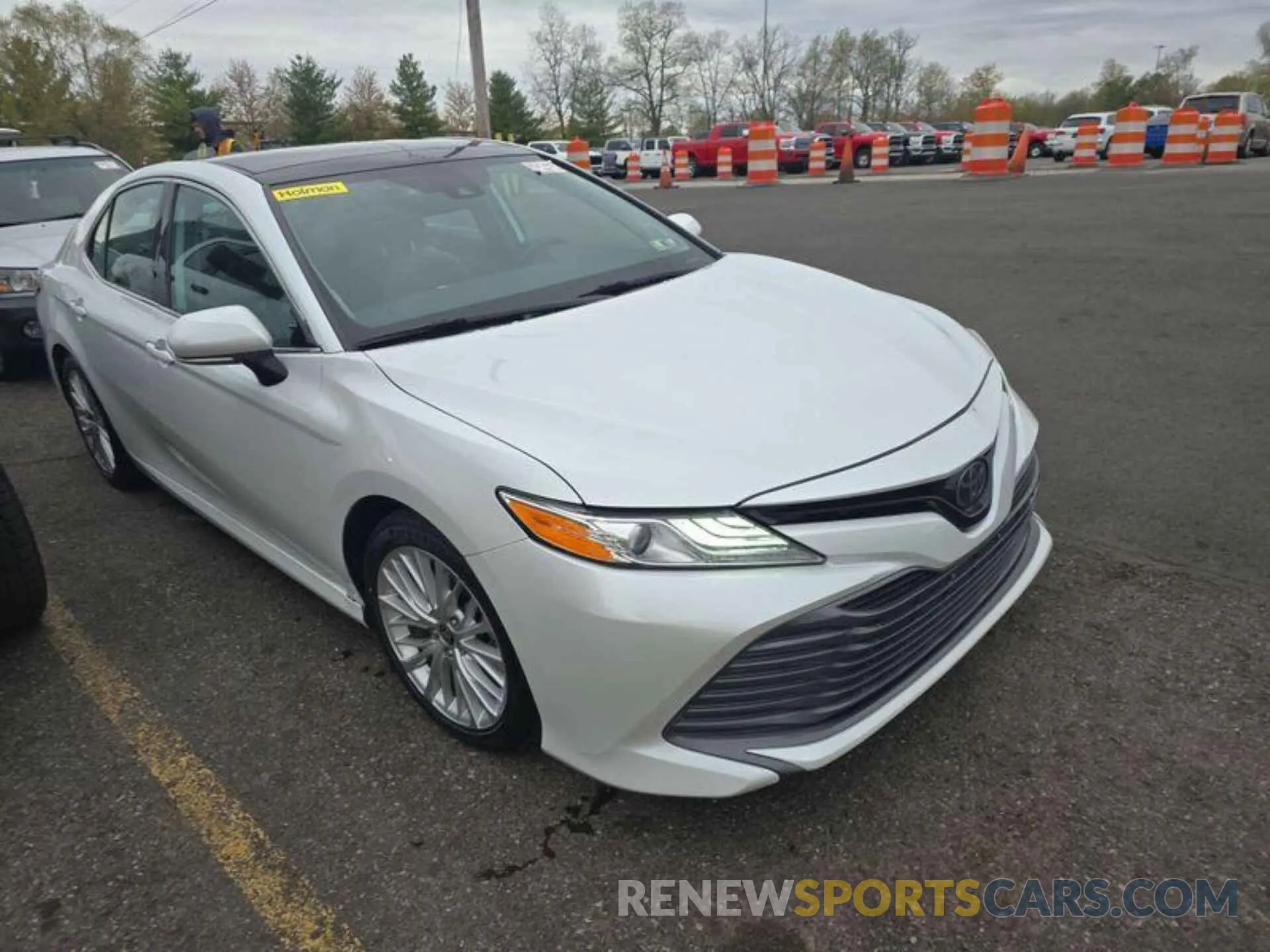 9 Photograph of a damaged car 4T1F11AK7LU959448 TOYOTA CAMRY 2020