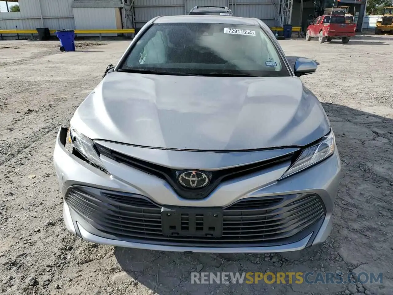 5 Photograph of a damaged car 4T1F11AK7LU983796 TOYOTA CAMRY 2020