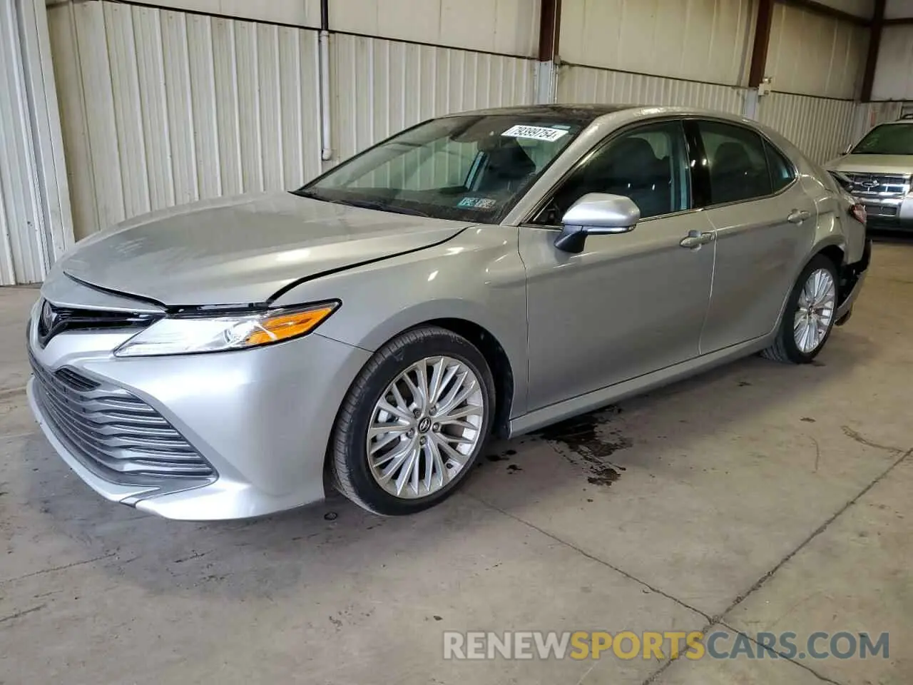 1 Photograph of a damaged car 4T1F11AK8LU343077 TOYOTA CAMRY 2020