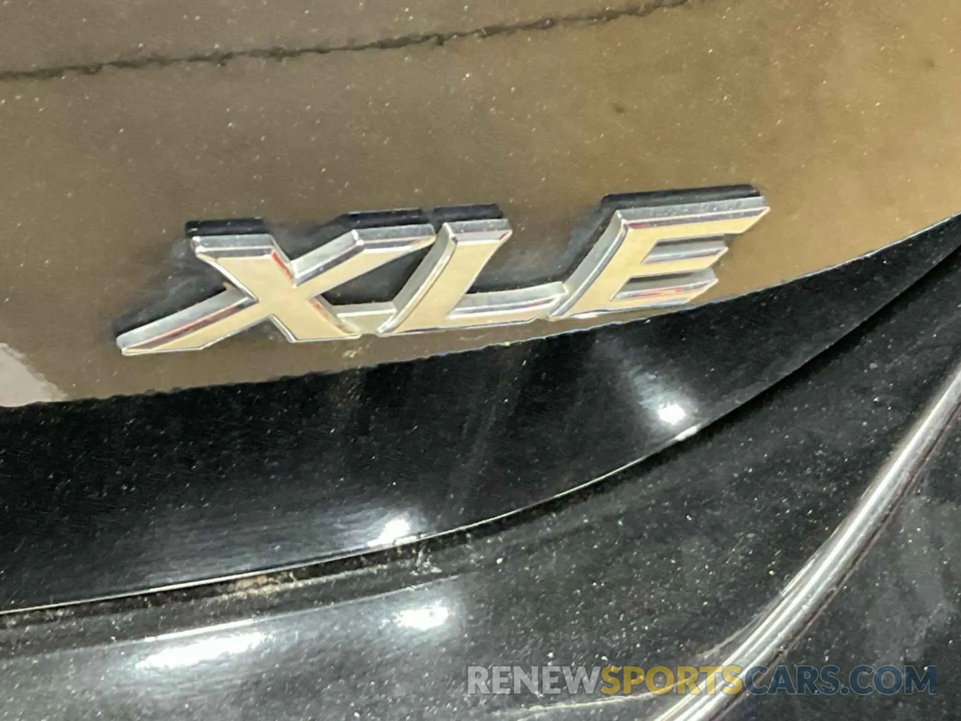 6 Photograph of a damaged car 4T1F11AK8LU344715 TOYOTA CAMRY 2020