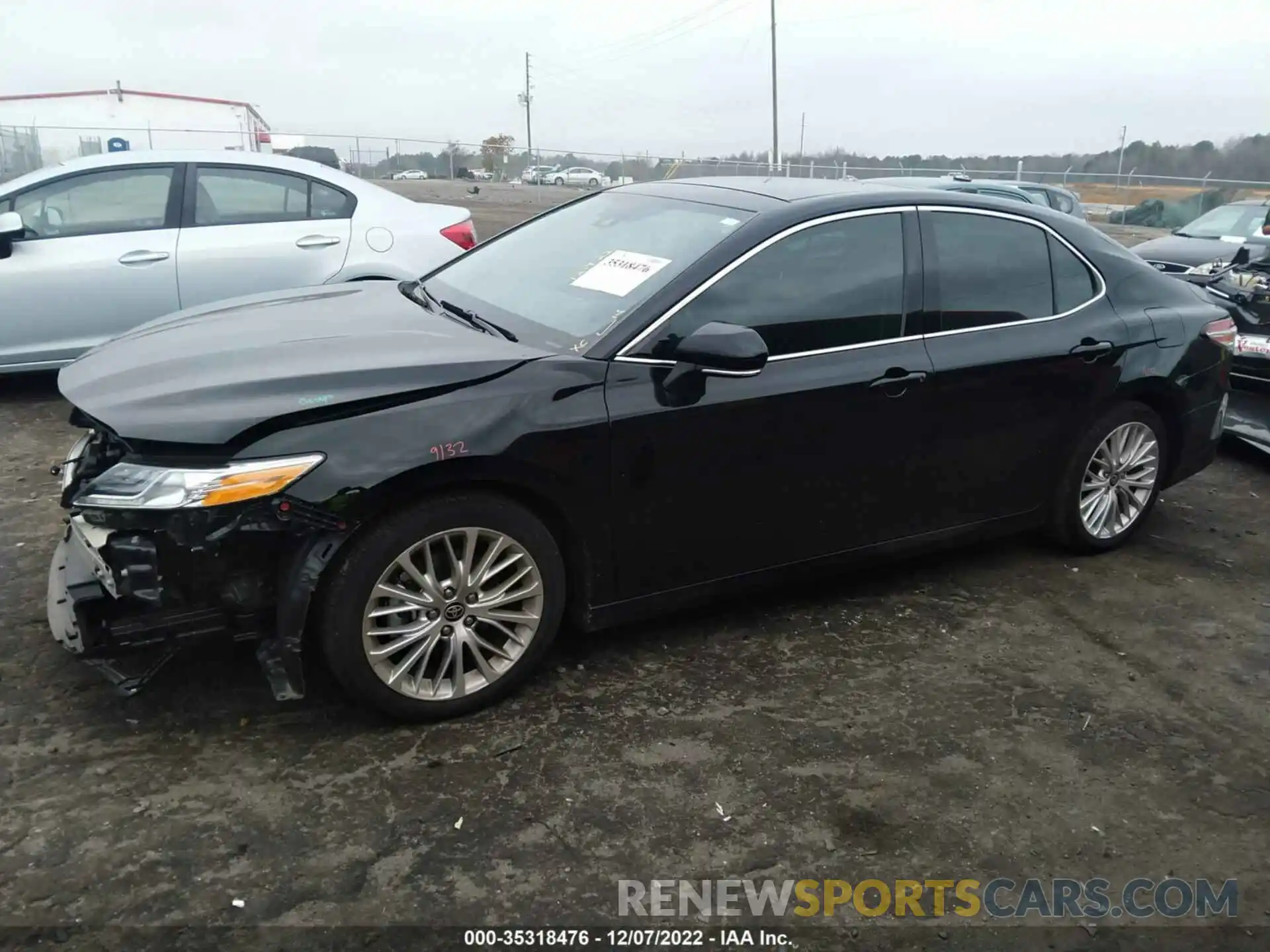 2 Photograph of a damaged car 4T1F11AK8LU389587 TOYOTA CAMRY 2020