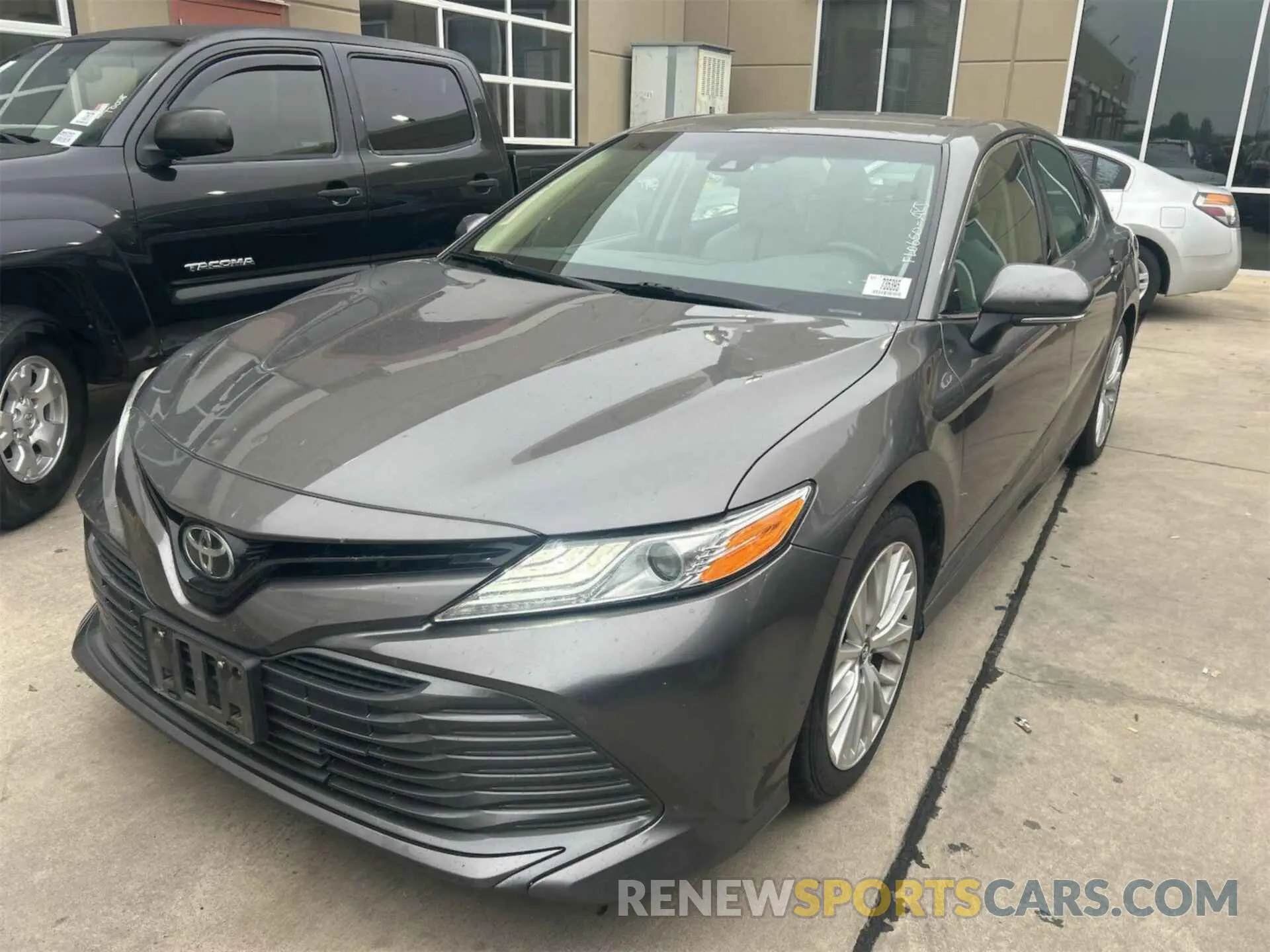 8 Photograph of a damaged car 4T1F11AK8LU859293 TOYOTA CAMRY 2020
