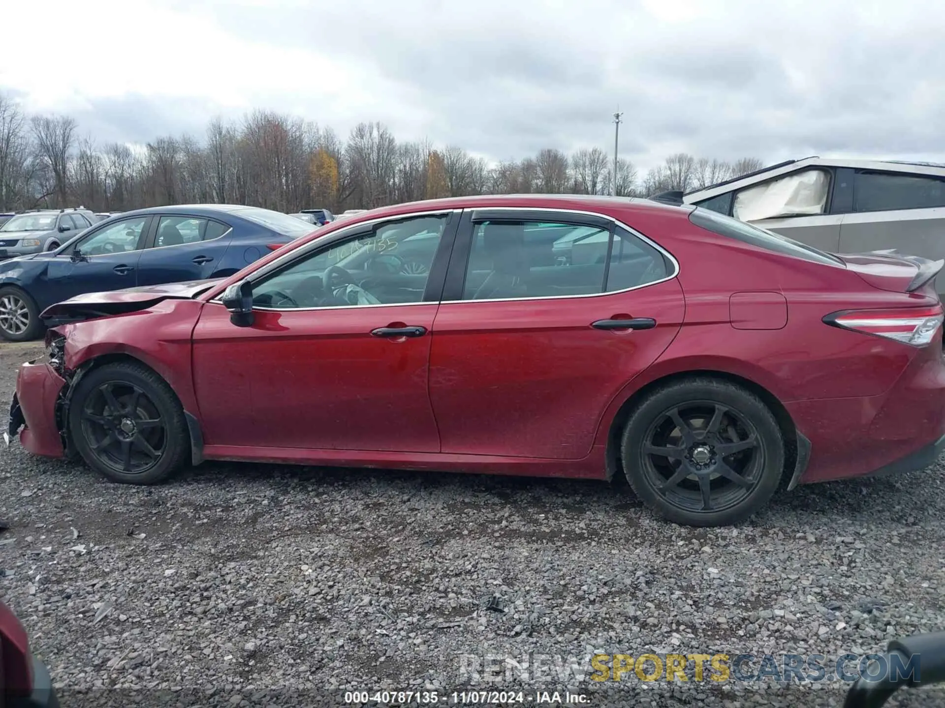 14 Photograph of a damaged car 4T1F11AK8LU959796 TOYOTA CAMRY 2020