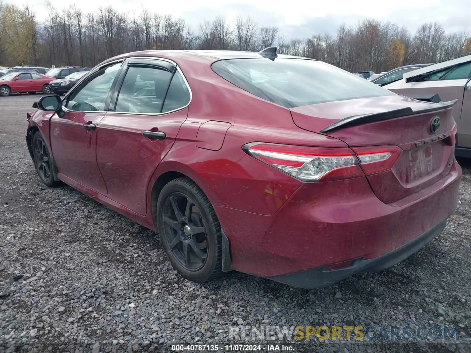 3 Photograph of a damaged car 4T1F11AK8LU959796 TOYOTA CAMRY 2020