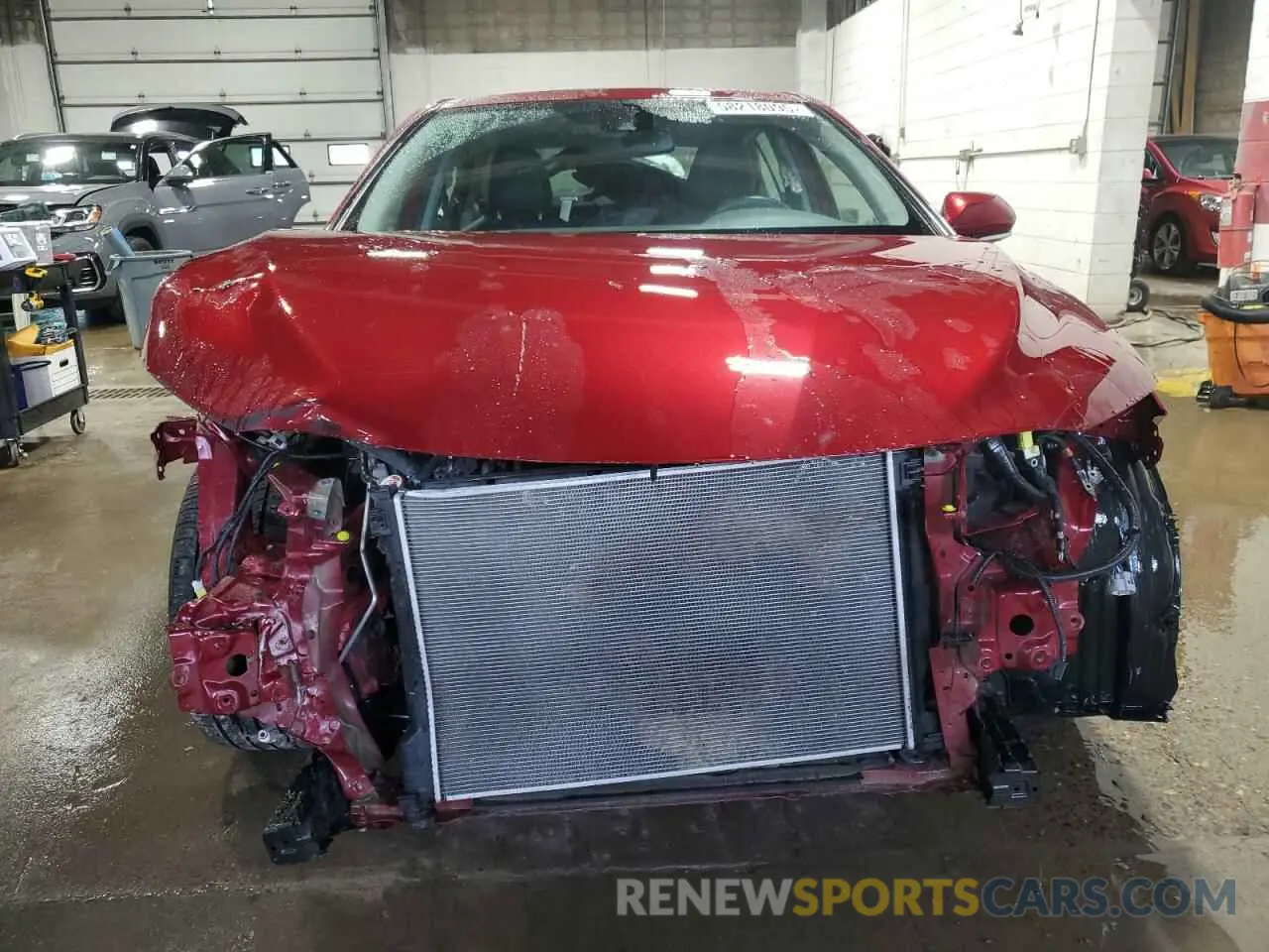 5 Photograph of a damaged car 4T1F11AK9LU906587 TOYOTA CAMRY 2020