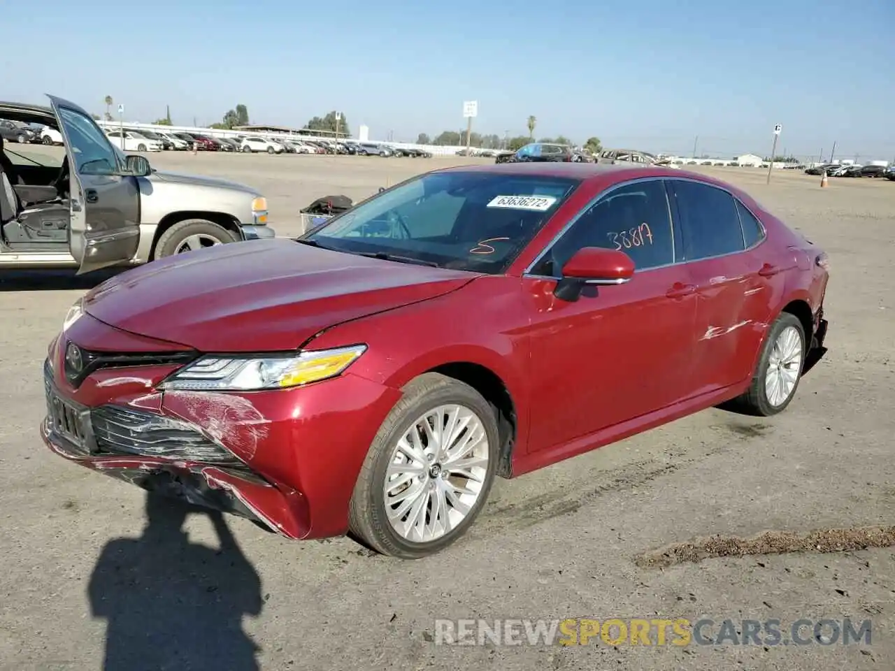 2 Photograph of a damaged car 4T1F11AKXLU321002 TOYOTA CAMRY 2020