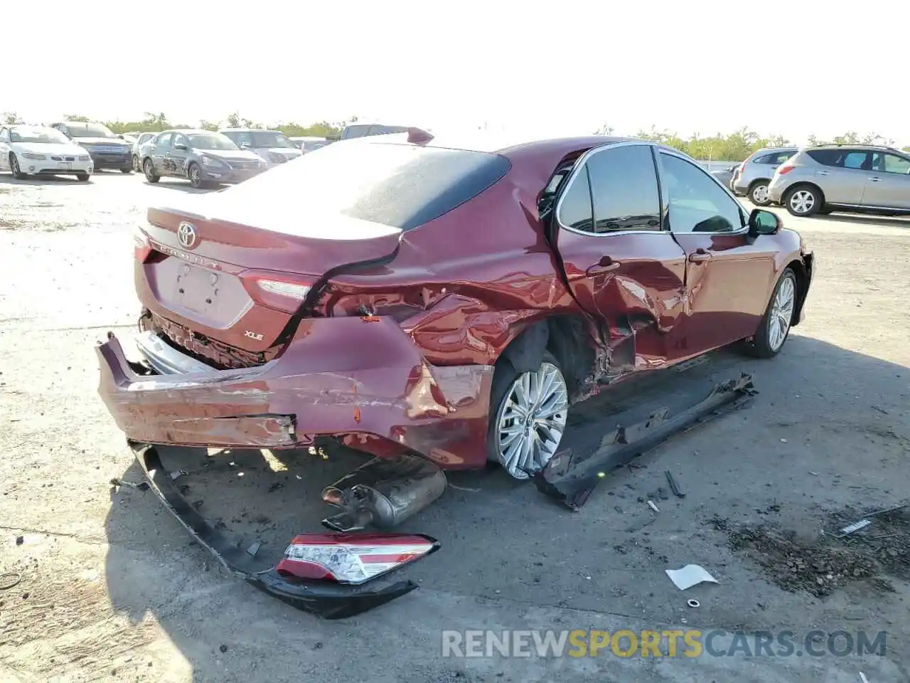 4 Photograph of a damaged car 4T1F11AKXLU321002 TOYOTA CAMRY 2020