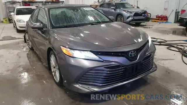 14 Photograph of a damaged car 4T1F11AKXLU863359 TOYOTA CAMRY 2020