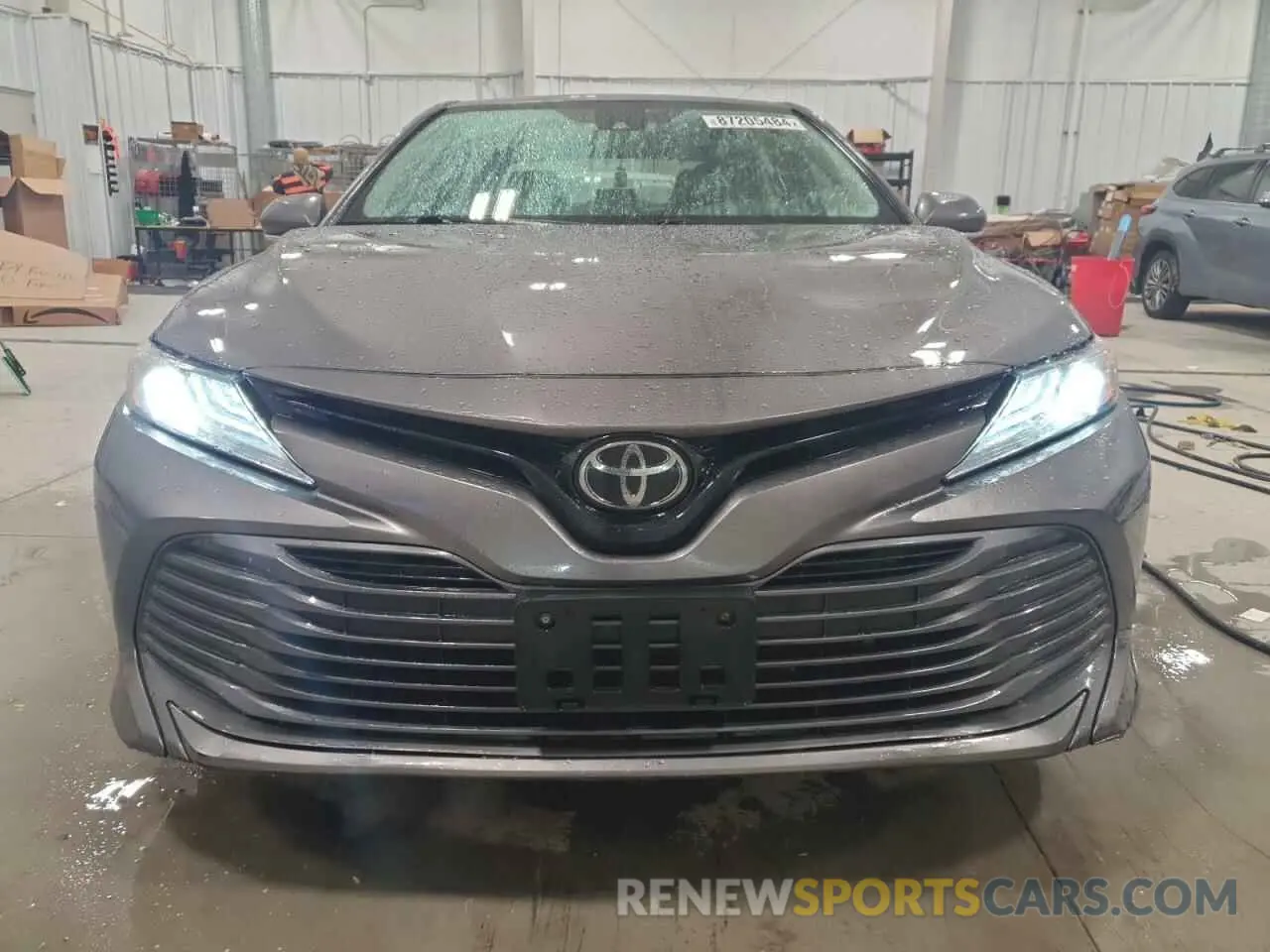 5 Photograph of a damaged car 4T1F11AKXLU863359 TOYOTA CAMRY 2020
