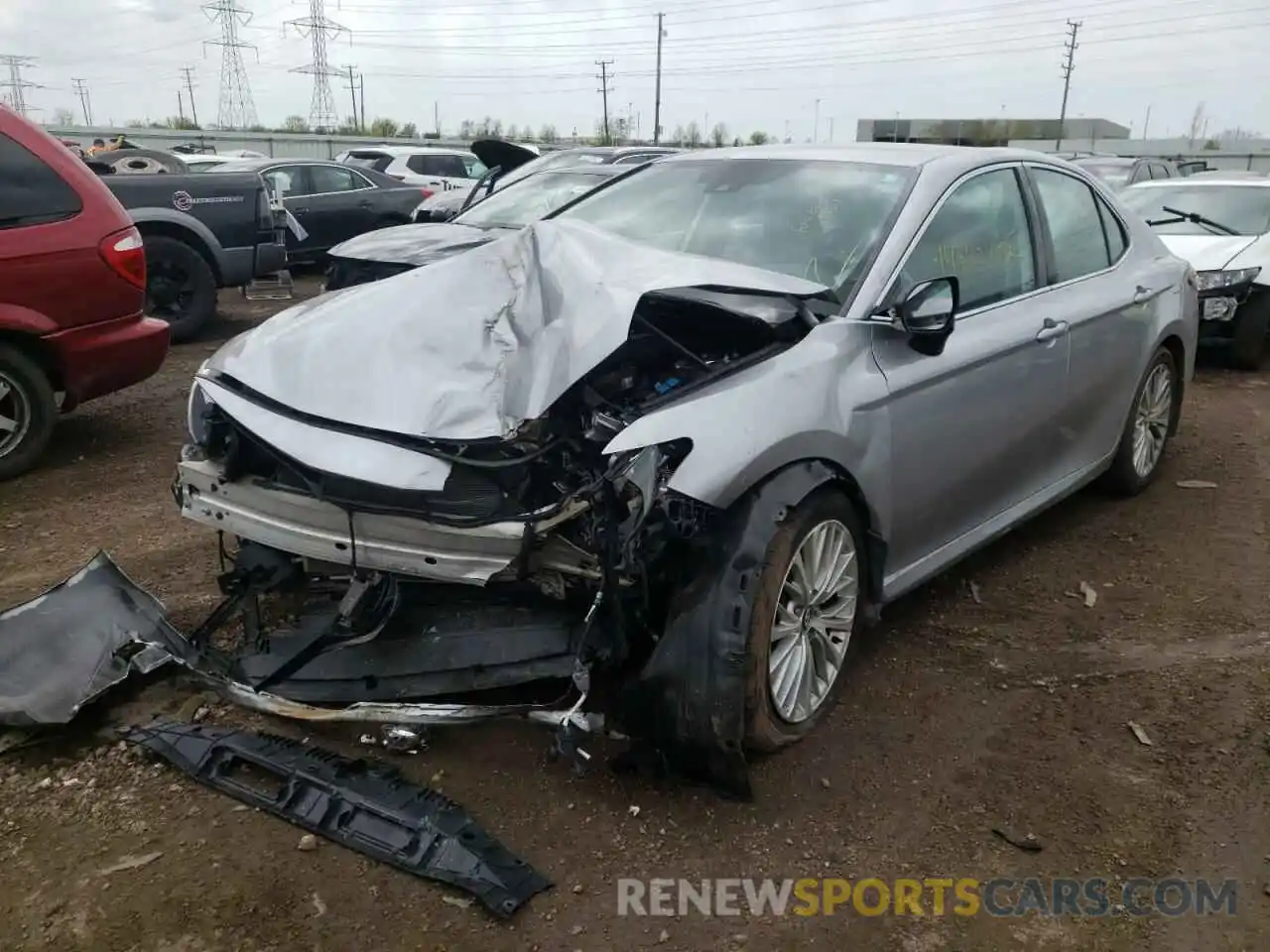 2 Photograph of a damaged car 4T1F11AKXLU879531 TOYOTA CAMRY 2020