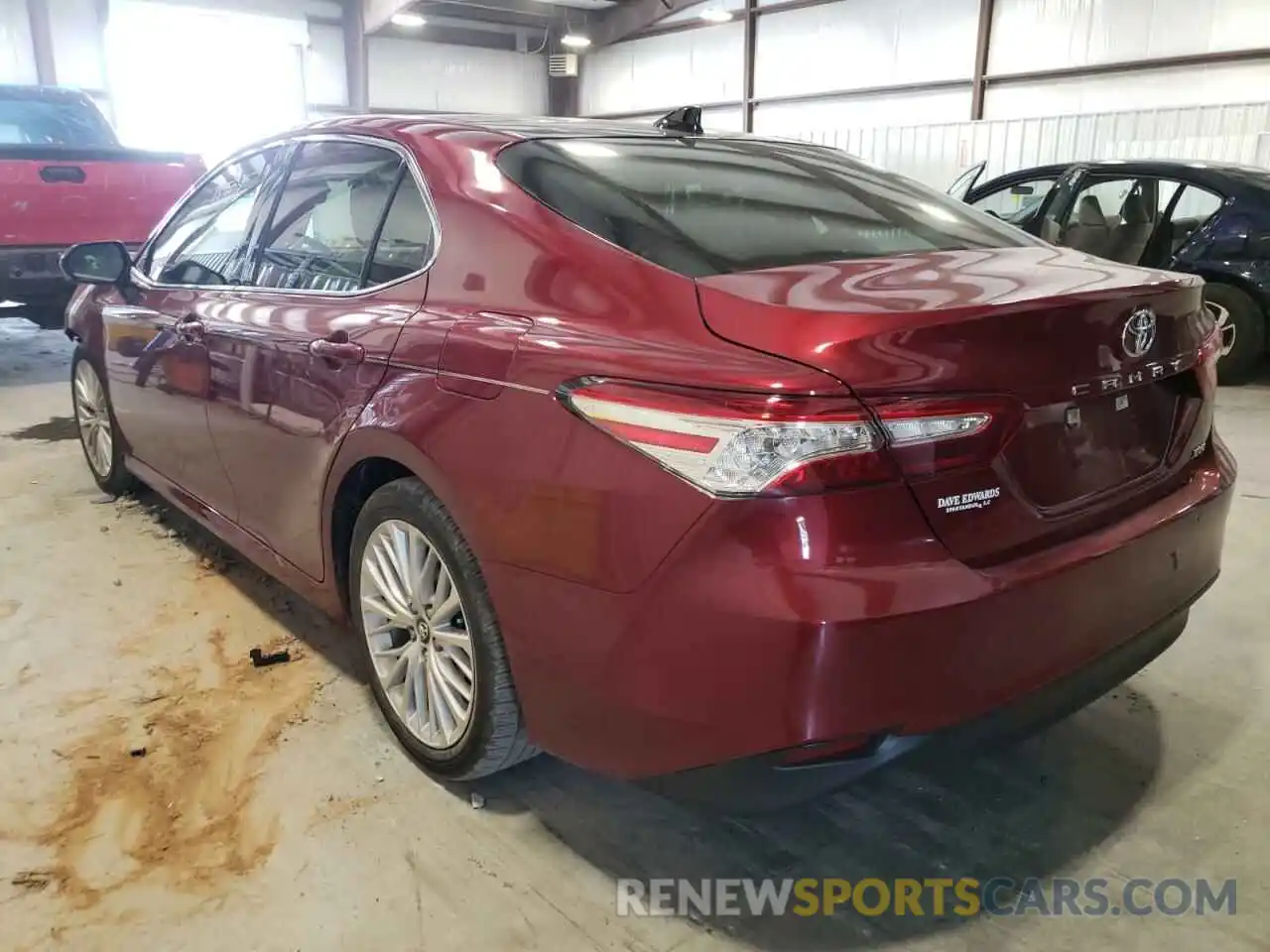 3 Photograph of a damaged car 4T1F11AKXLU909210 TOYOTA CAMRY 2020