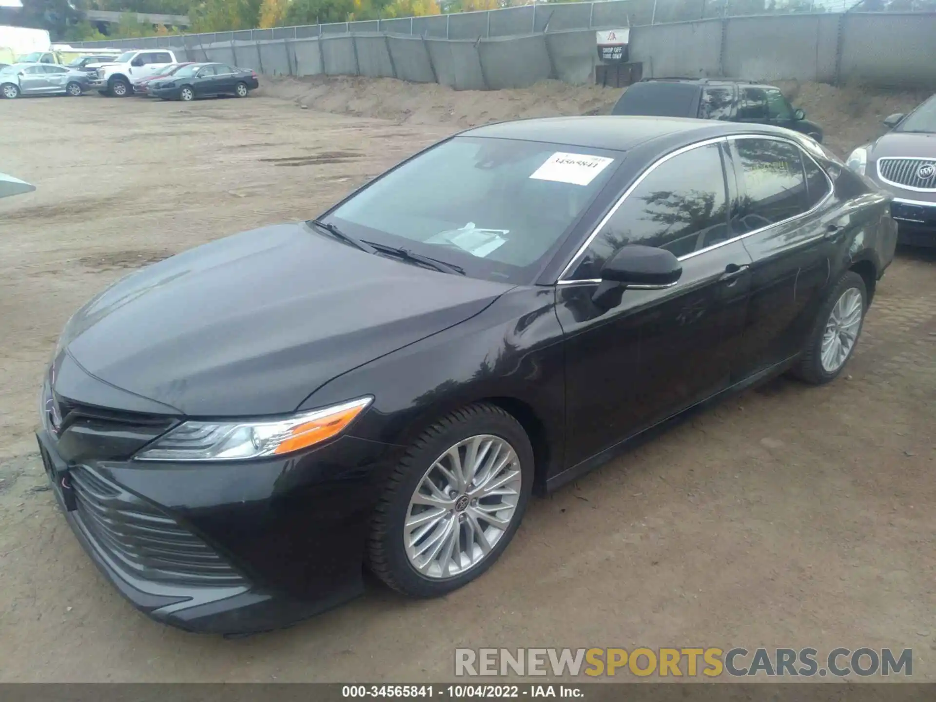 2 Photograph of a damaged car 4T1F11BK3LU015354 TOYOTA CAMRY 2020