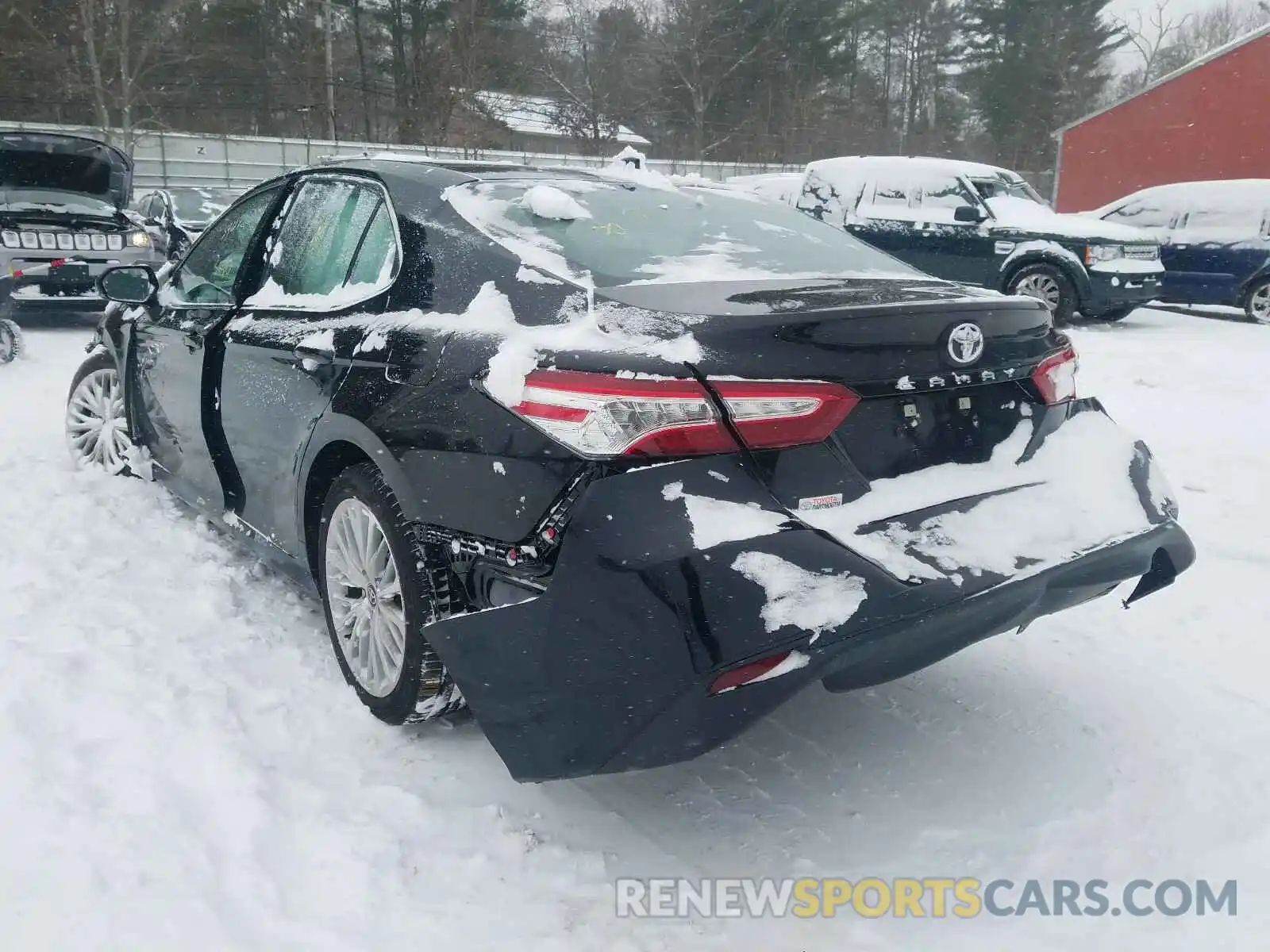 3 Photograph of a damaged car 4T1F11BK7LU010481 TOYOTA CAMRY 2020