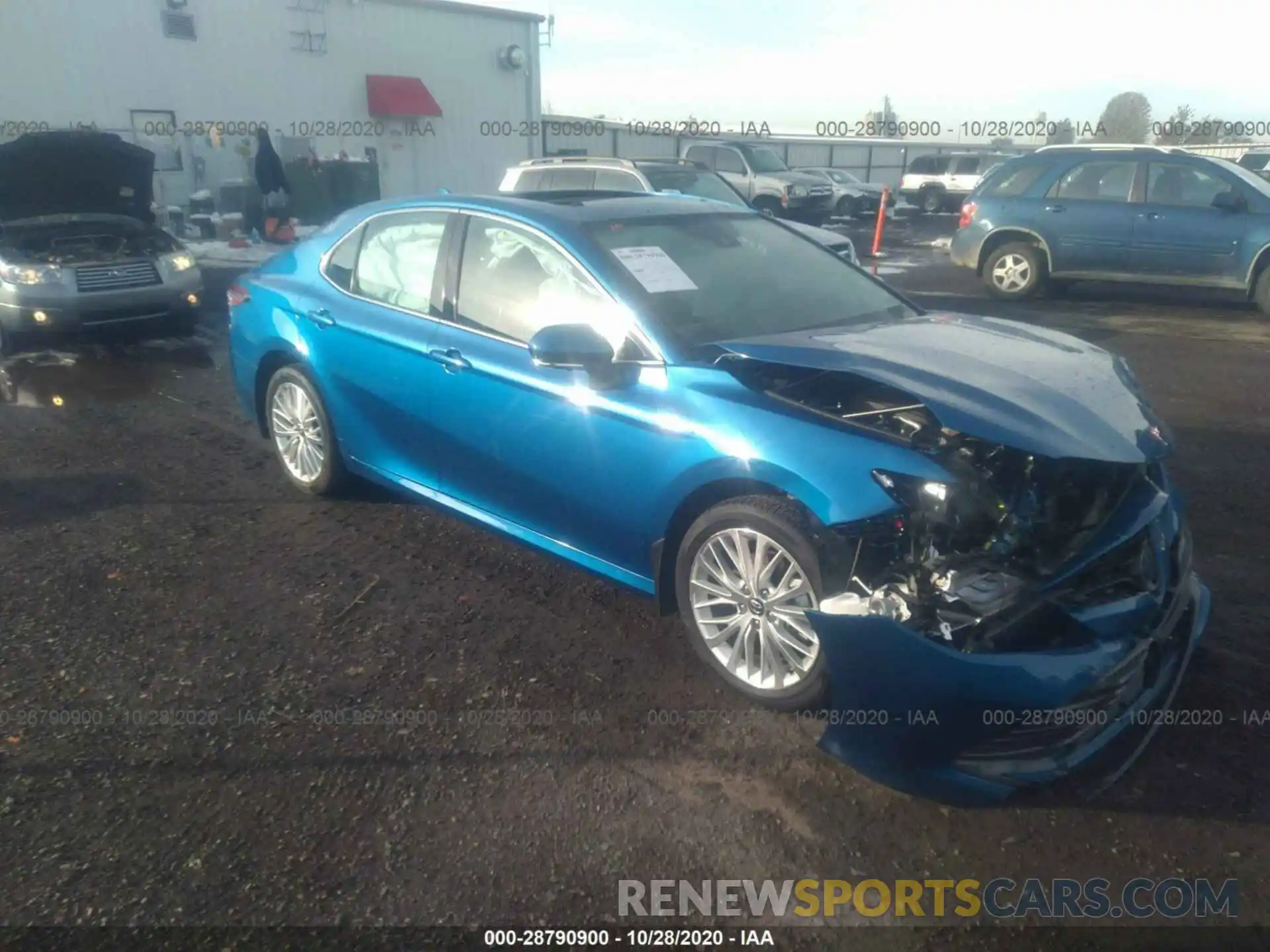 1 Photograph of a damaged car 4T1F31AK0LU010883 TOYOTA CAMRY 2020