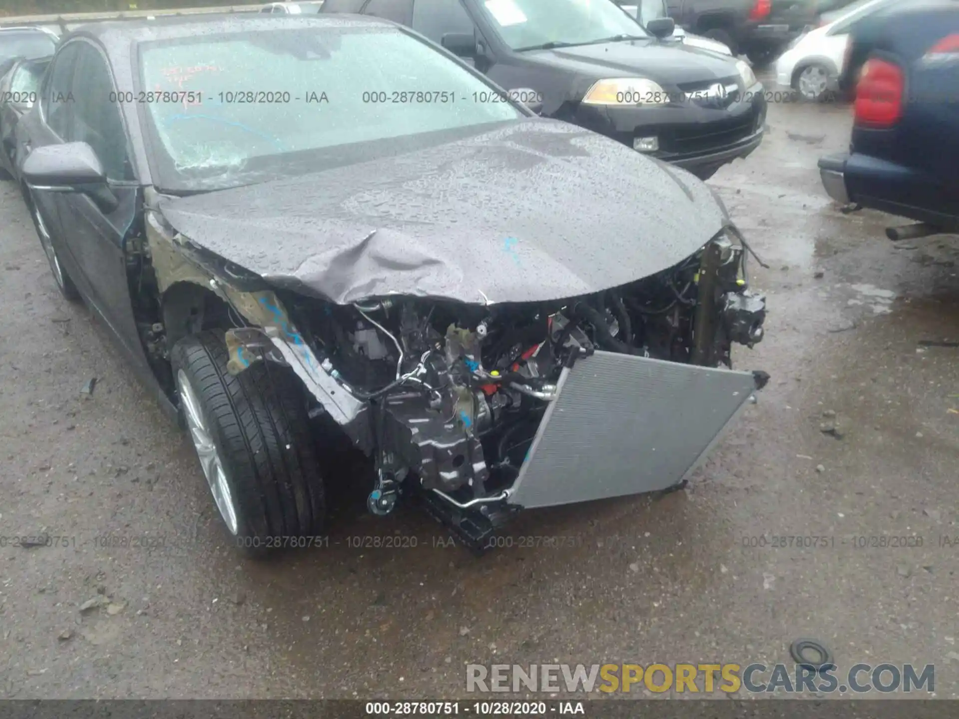 6 Photograph of a damaged car 4T1F31AK0LU011998 TOYOTA CAMRY 2020