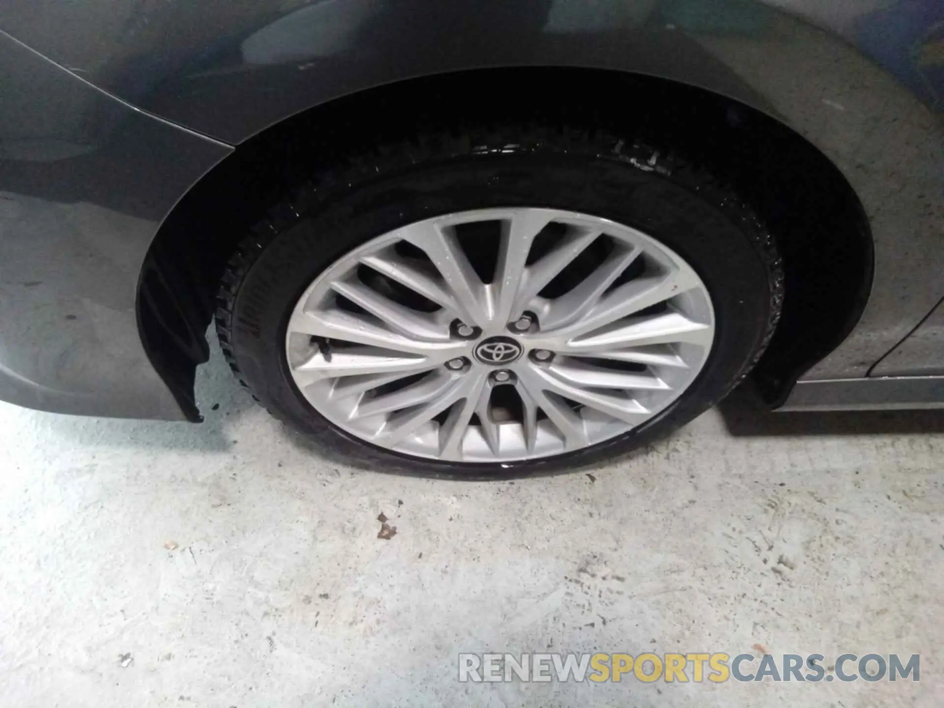 1 Photograph of a damaged car 4T1F31AK0LU014898 TOYOTA CAMRY 2020