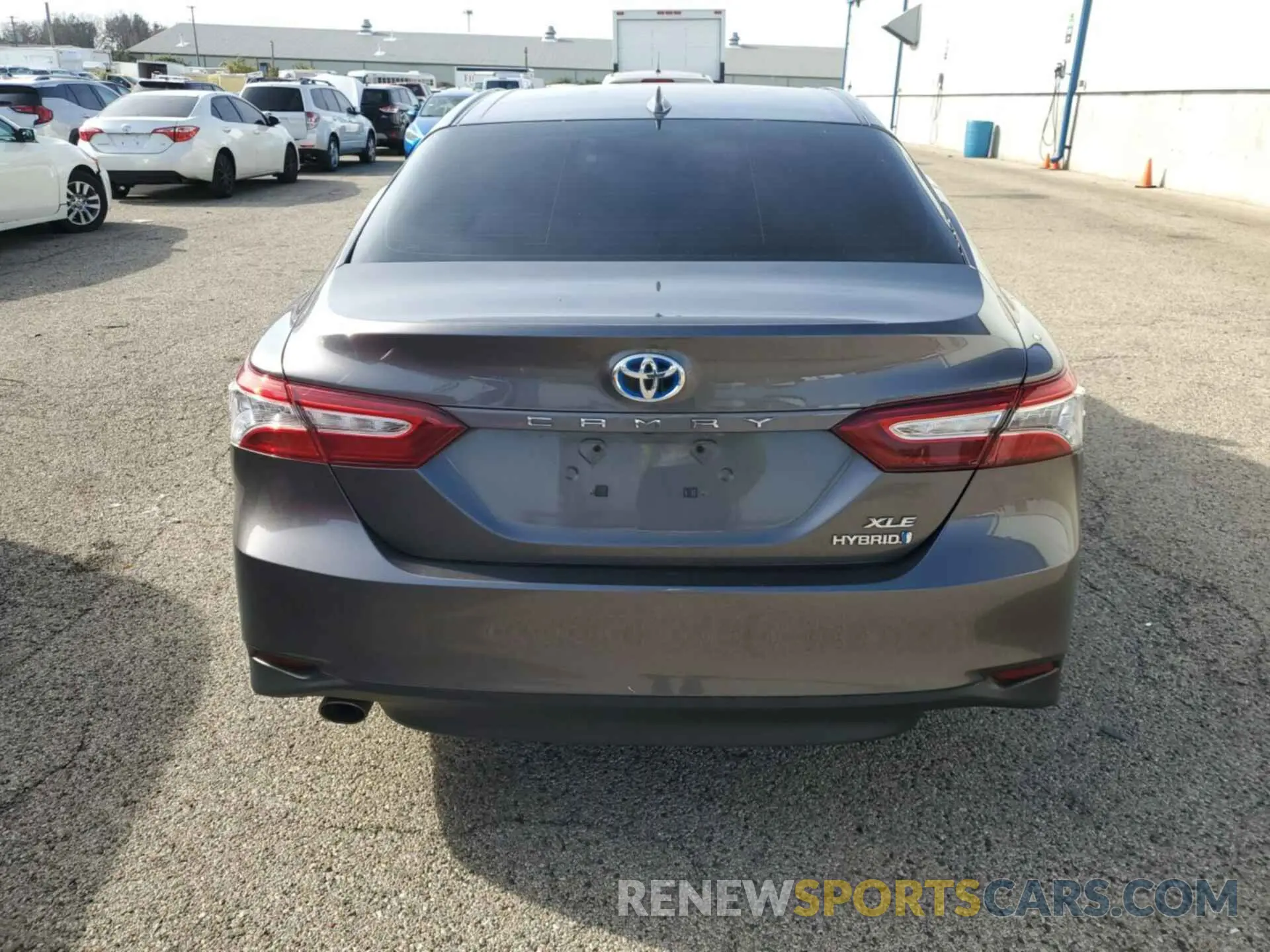 7 Photograph of a damaged car 4T1F31AK0LU014898 TOYOTA CAMRY 2020
