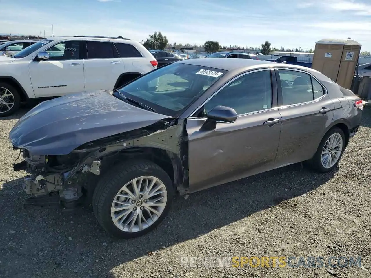 1 Photograph of a damaged car 4T1F31AK0LU535538 TOYOTA CAMRY 2020