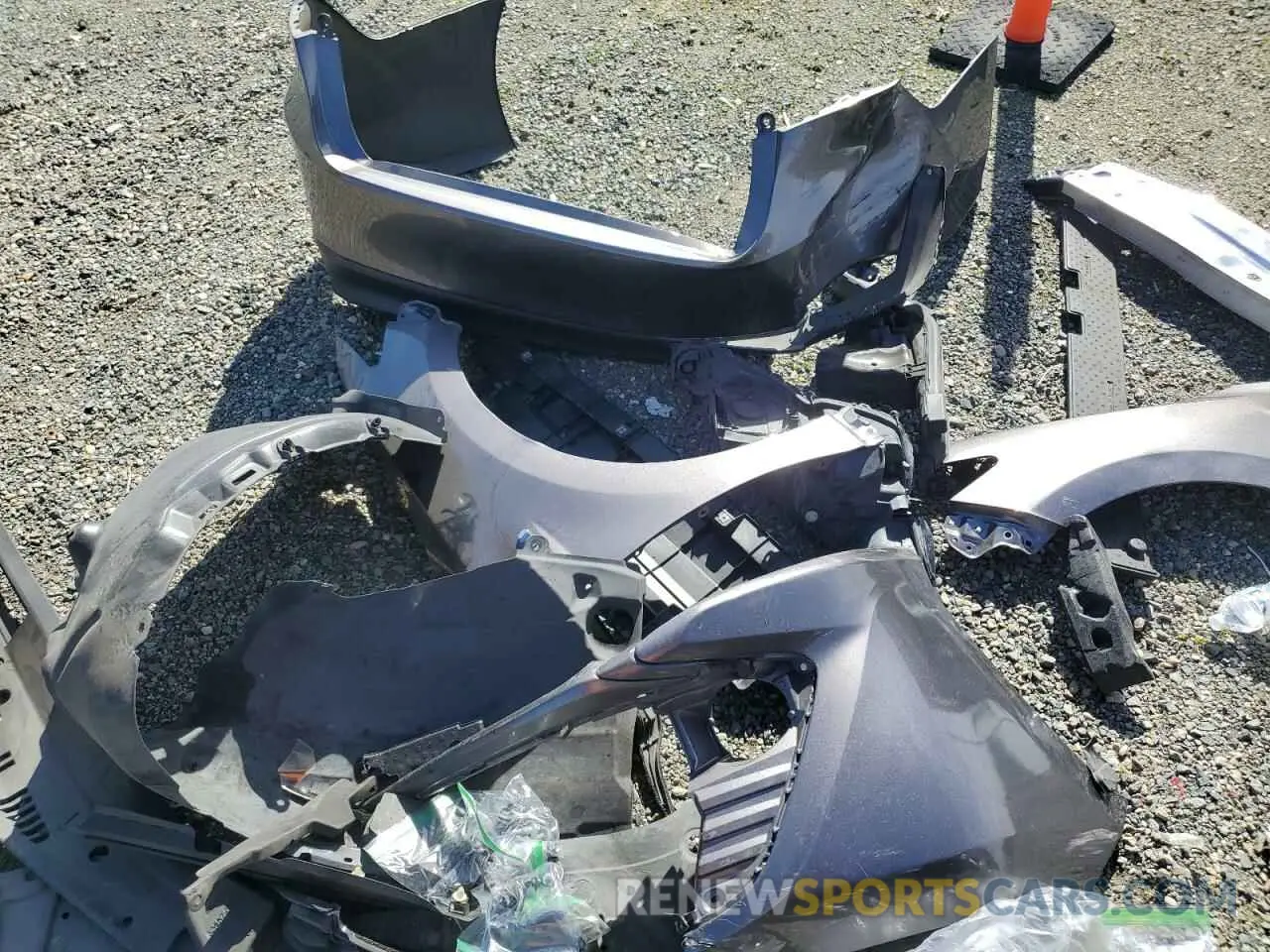 12 Photograph of a damaged car 4T1F31AK0LU535538 TOYOTA CAMRY 2020