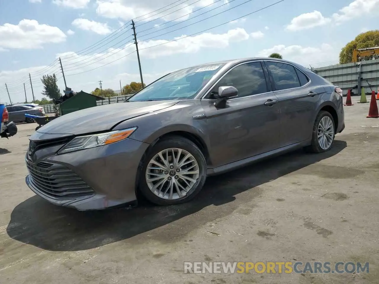 1 Photograph of a damaged car 4T1F31AK2LU522659 TOYOTA CAMRY 2020