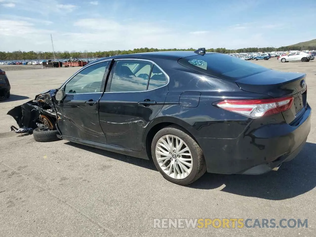 2 Photograph of a damaged car 4T1F31AK2LU524900 TOYOTA CAMRY 2020