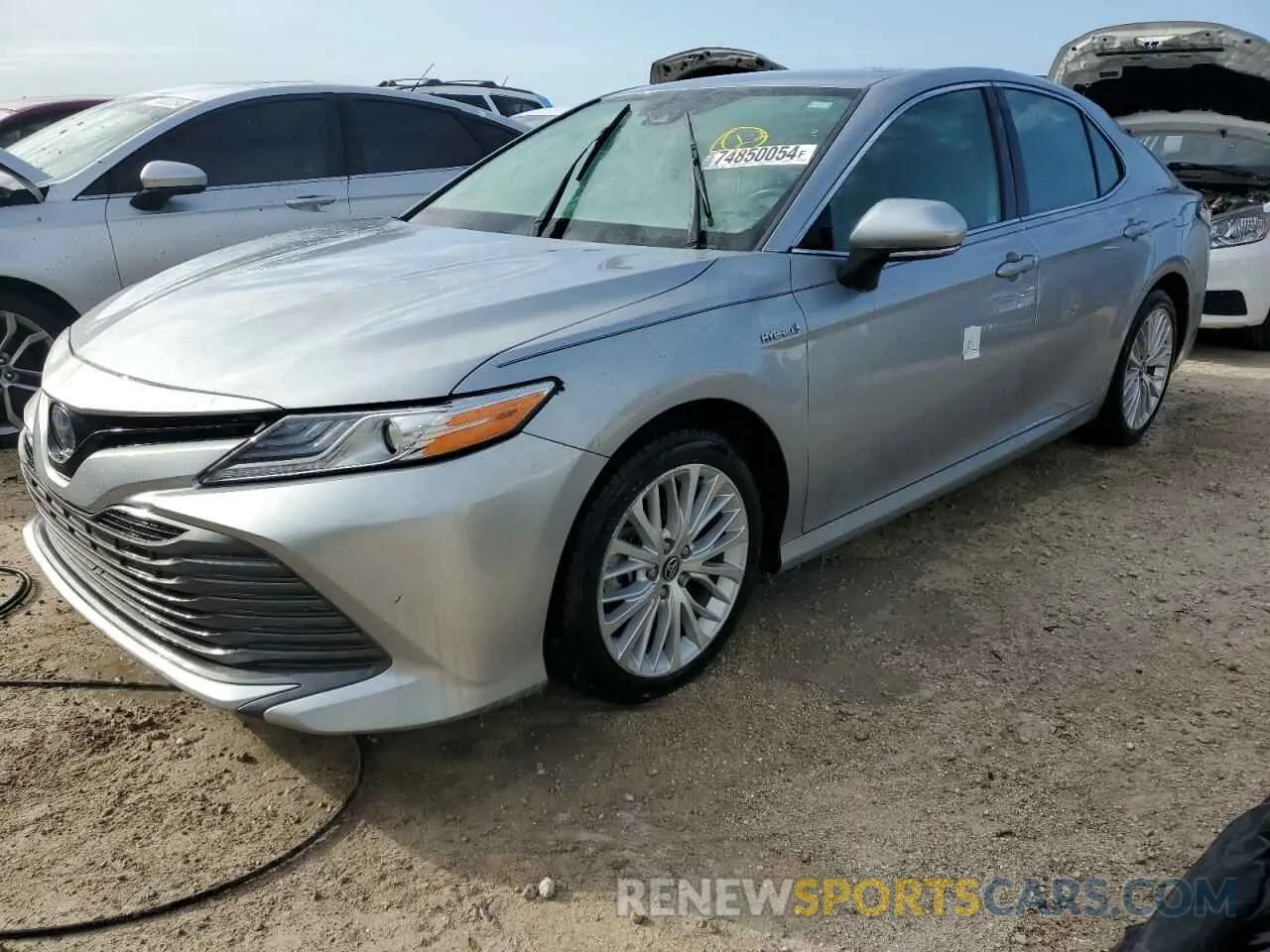 1 Photograph of a damaged car 4T1F31AK3LU525134 TOYOTA CAMRY 2020
