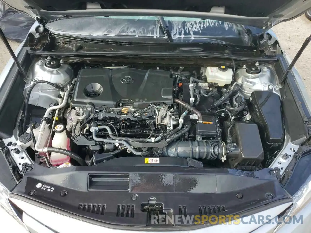 11 Photograph of a damaged car 4T1F31AK3LU525134 TOYOTA CAMRY 2020