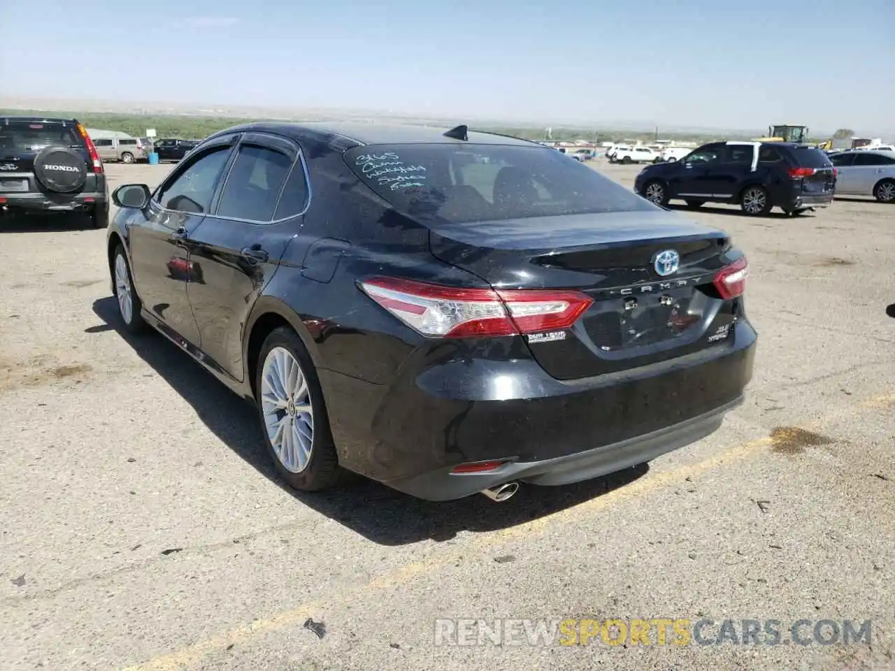 3 Photograph of a damaged car 4T1F31AK3LU545075 TOYOTA CAMRY 2020