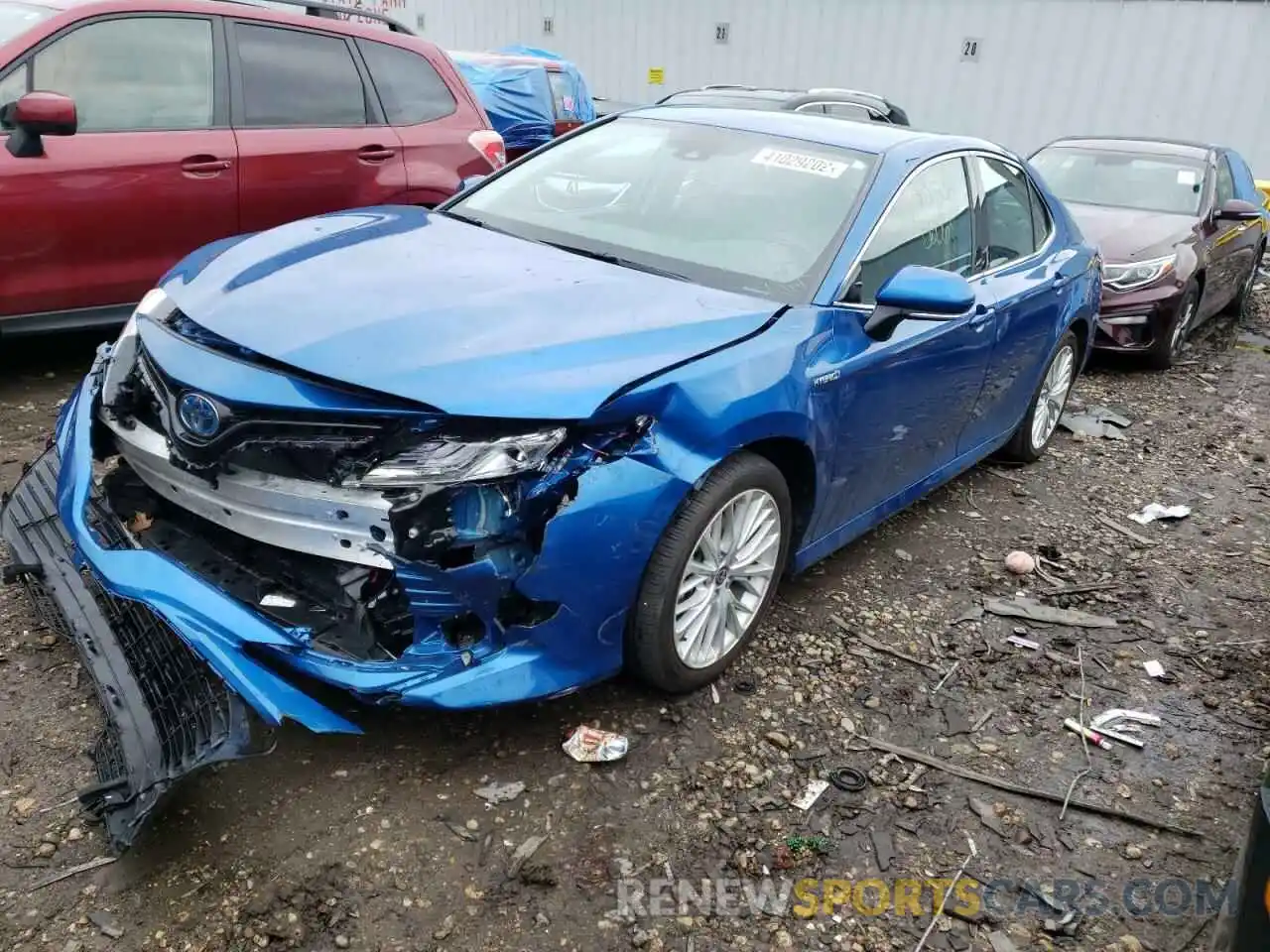 2 Photograph of a damaged car 4T1F31AK4LU015505 TOYOTA CAMRY 2020