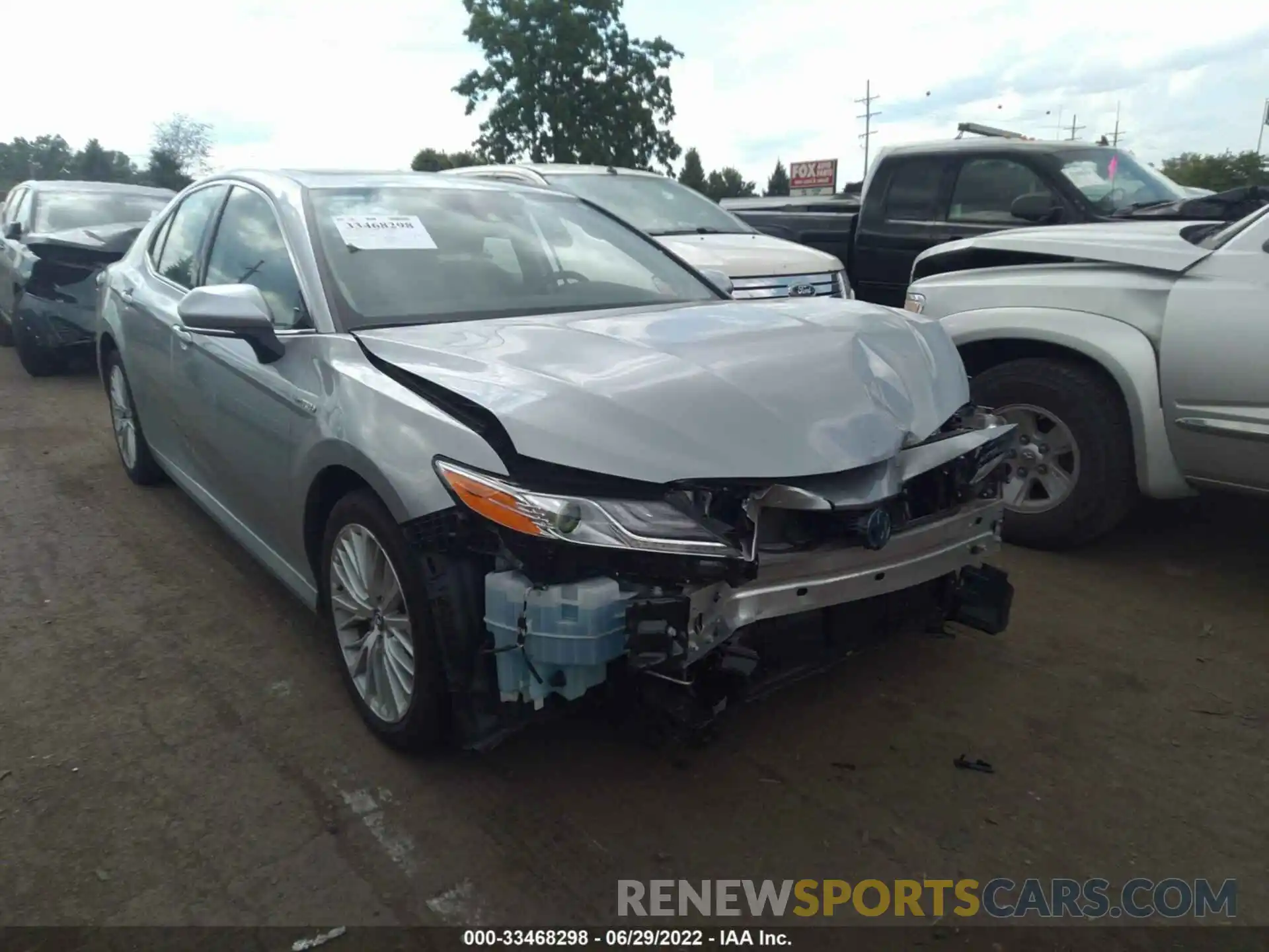 1 Photograph of a damaged car 4T1F31AK4LU523960 TOYOTA CAMRY 2020