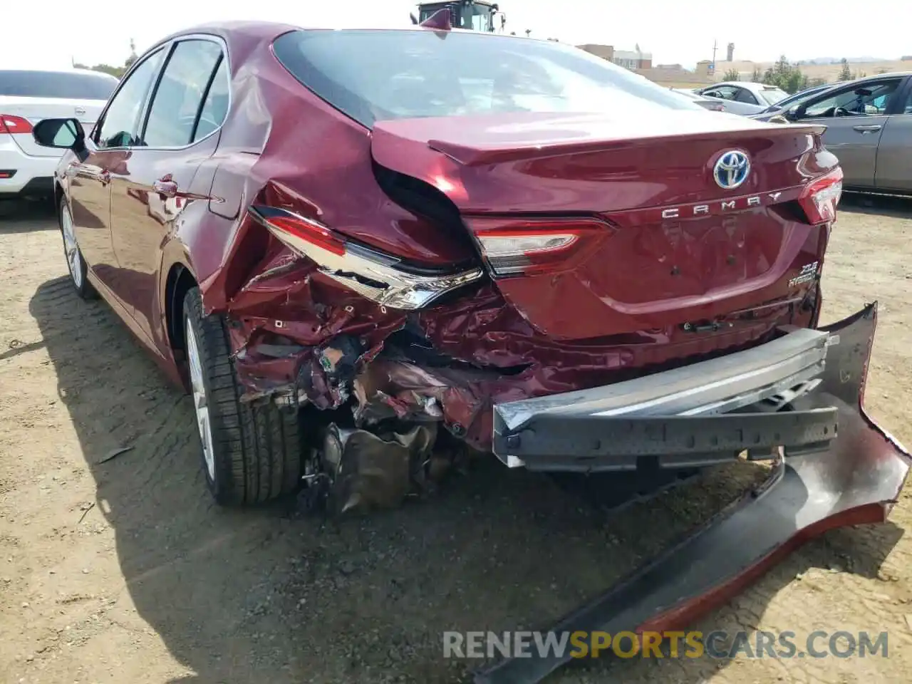 3 Photograph of a damaged car 4T1F31AK4LU534876 TOYOTA CAMRY 2020