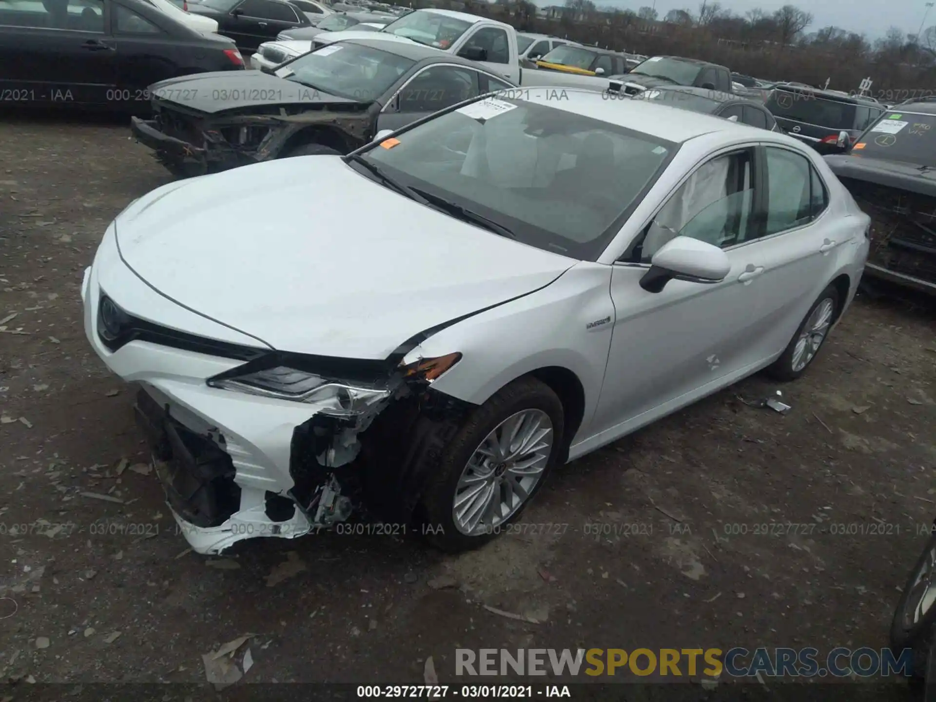 2 Photograph of a damaged car 4T1F31AK4LU542167 TOYOTA CAMRY 2020