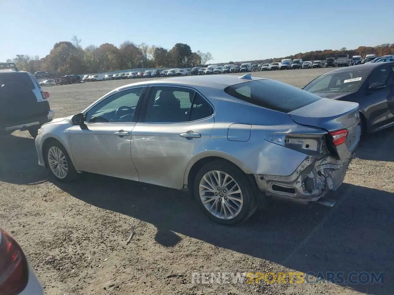 2 Photograph of a damaged car 4T1F31AK5LU537236 TOYOTA CAMRY 2020