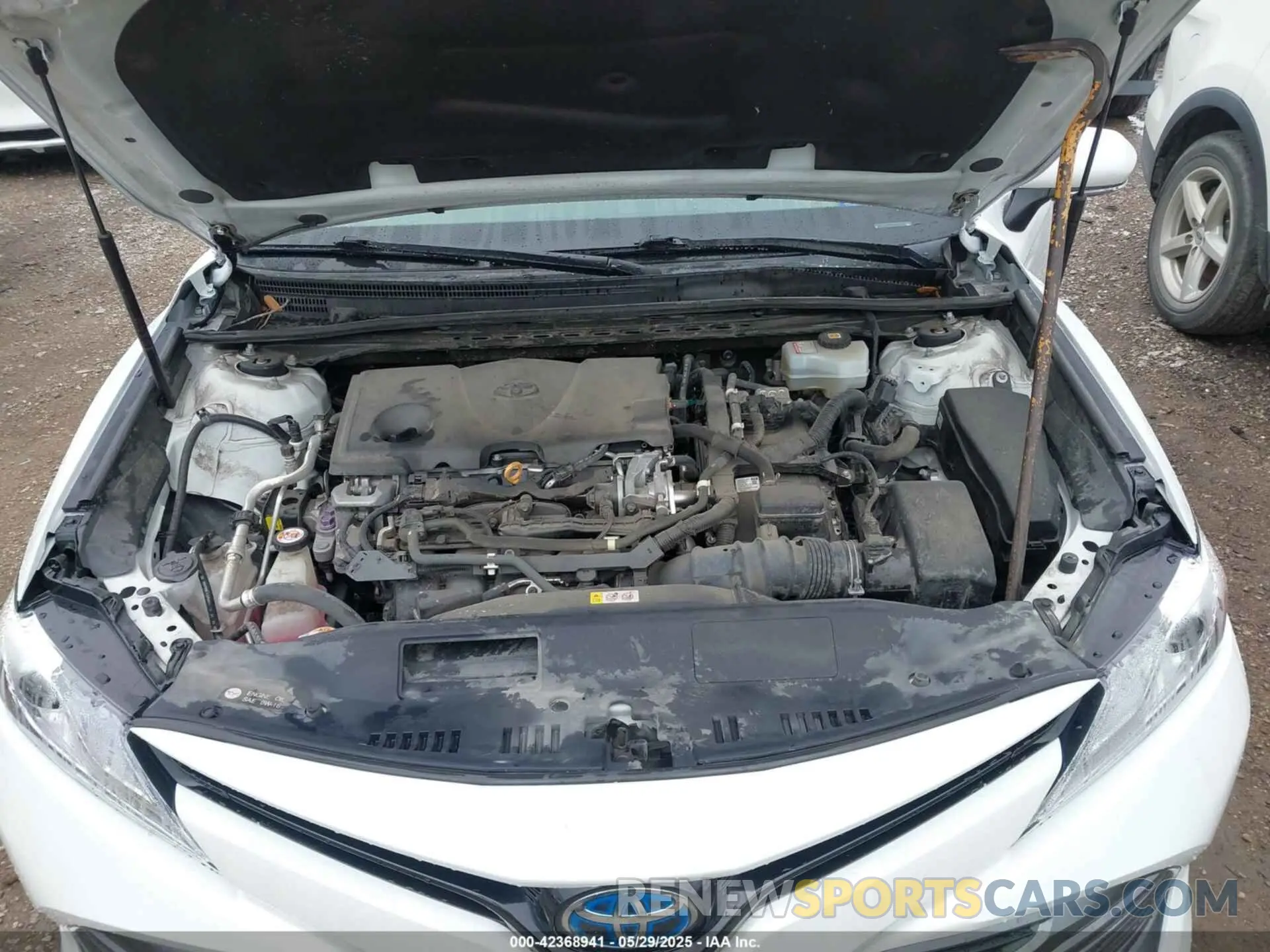 10 Photograph of a damaged car 4T1F31AK6LU540730 TOYOTA CAMRY 2020