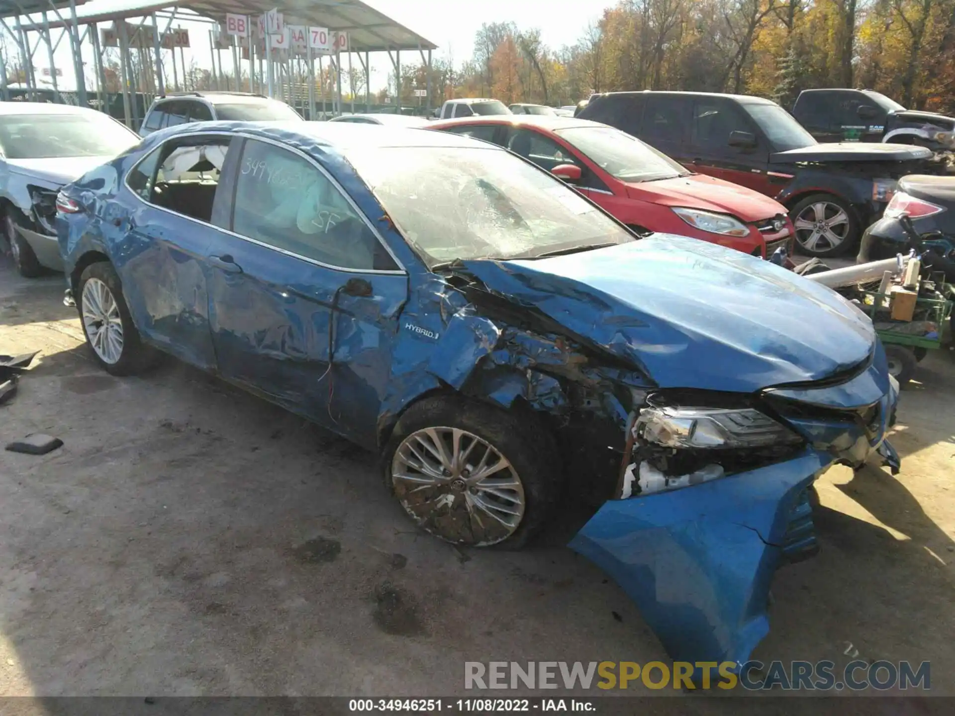 6 Photograph of a damaged car 4T1F31AK7LU009794 TOYOTA CAMRY 2020