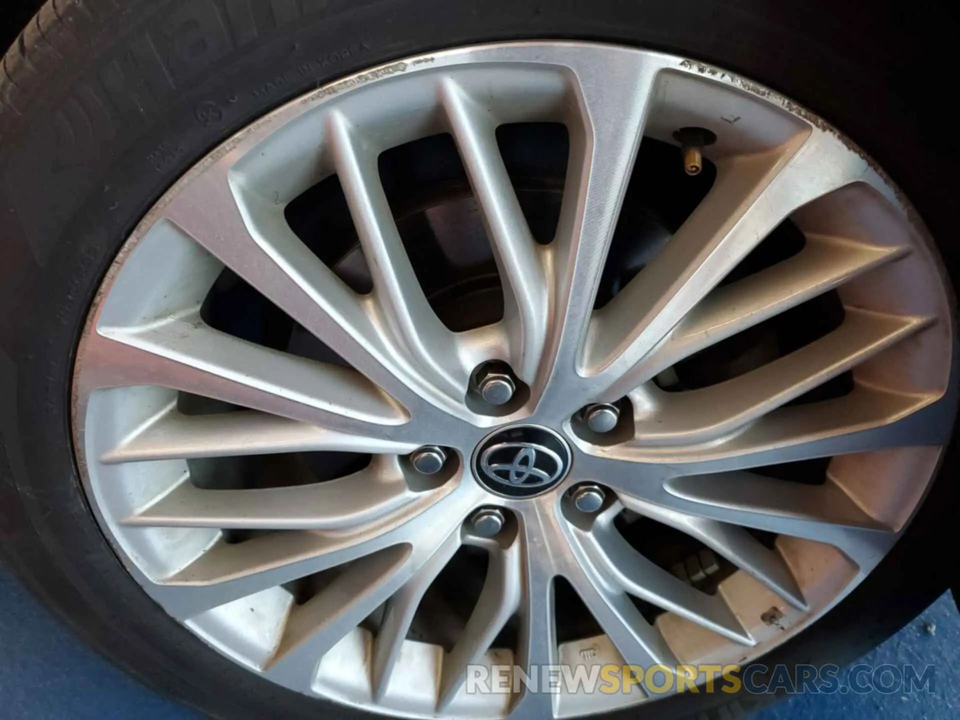 1 Photograph of a damaged car 4T1F31AK7LU014980 TOYOTA CAMRY 2020