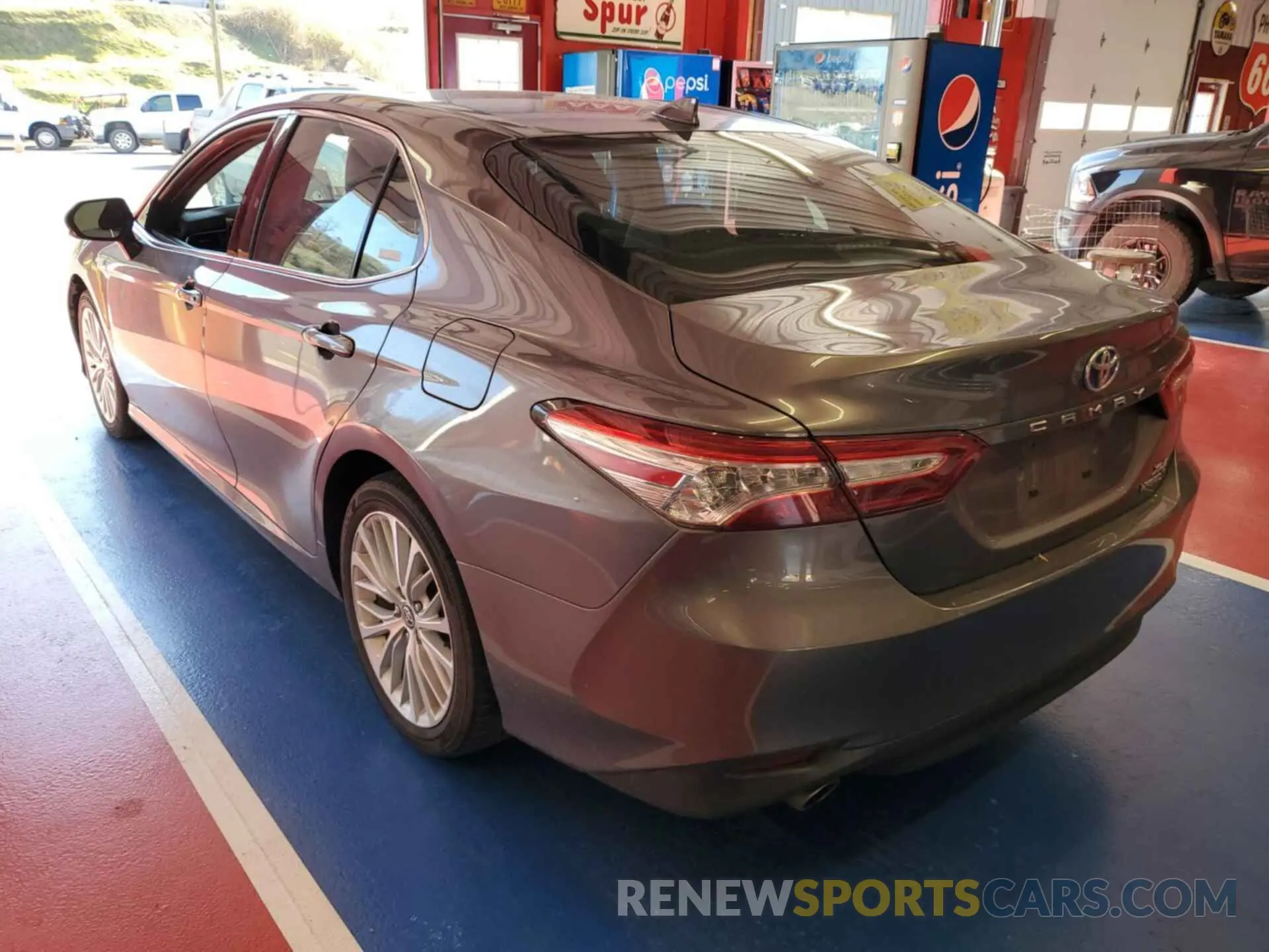 23 Photograph of a damaged car 4T1F31AK7LU014980 TOYOTA CAMRY 2020