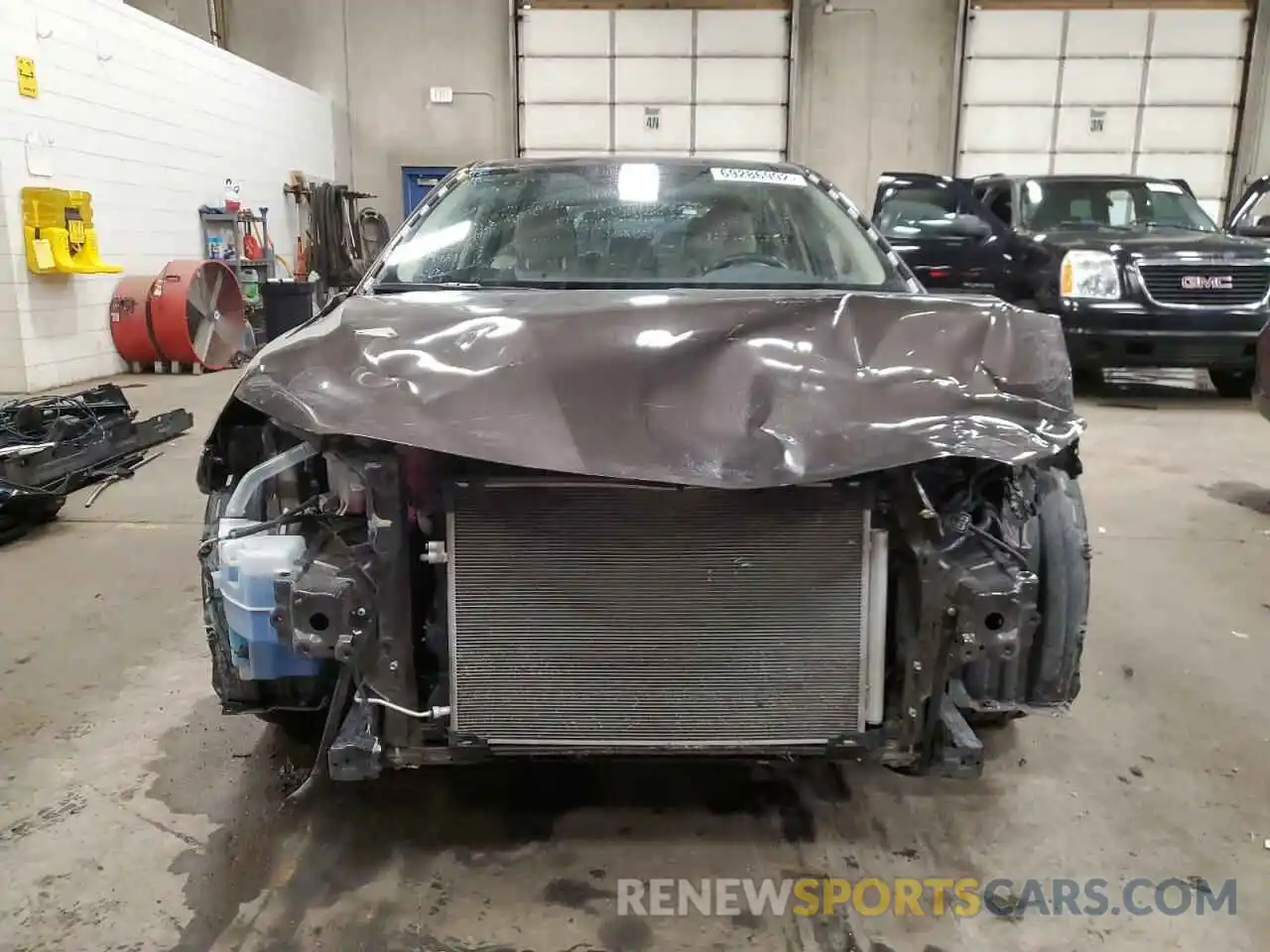 5 Photograph of a damaged car 4T1F31AK7LU528036 TOYOTA CAMRY 2020