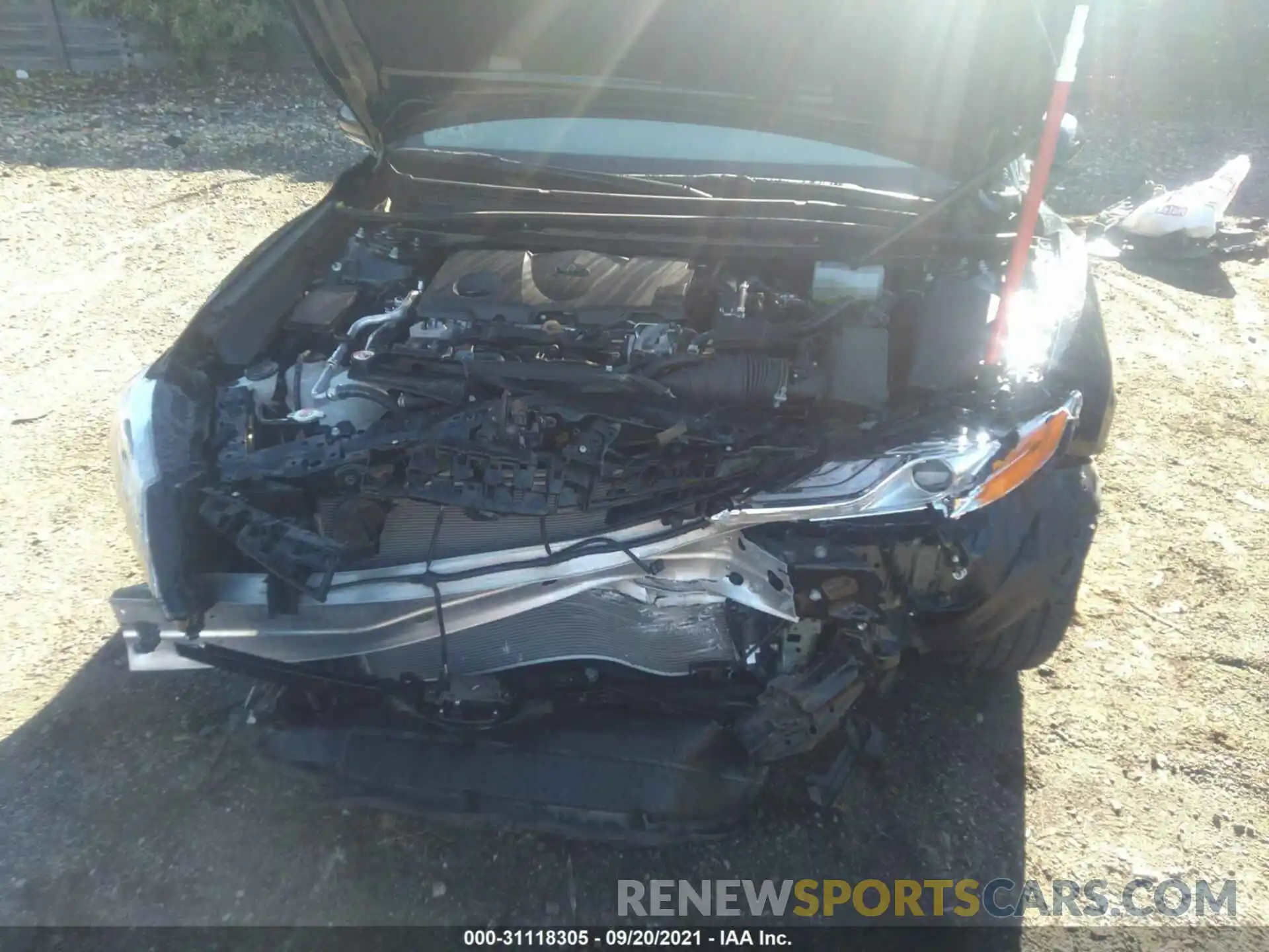 10 Photograph of a damaged car 4T1F31AK7LU529767 TOYOTA CAMRY 2020