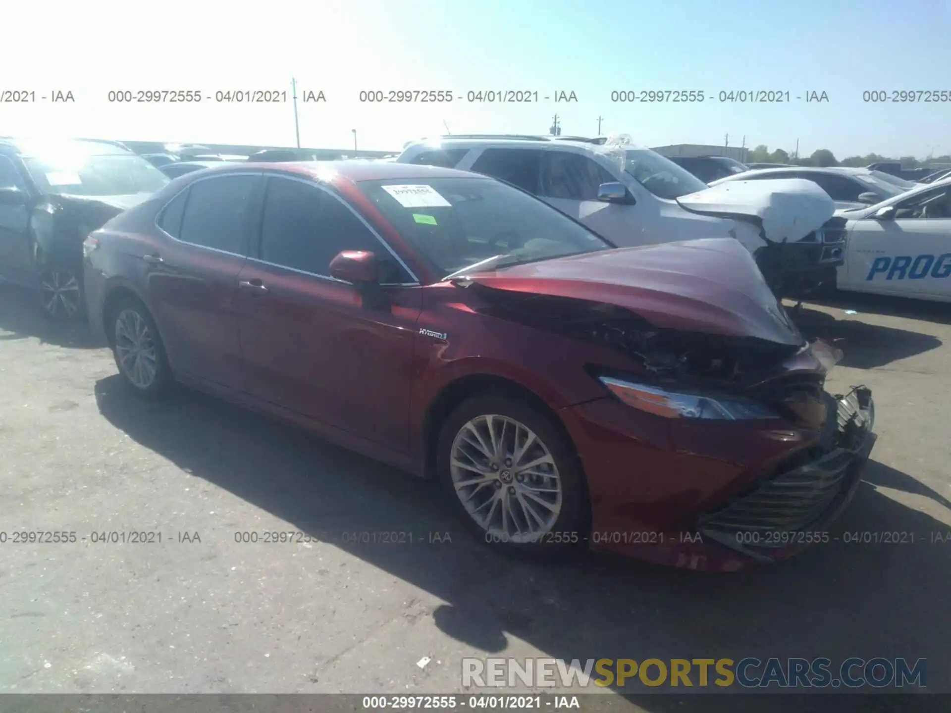 1 Photograph of a damaged car 4T1F31AK7LU540123 TOYOTA CAMRY 2020