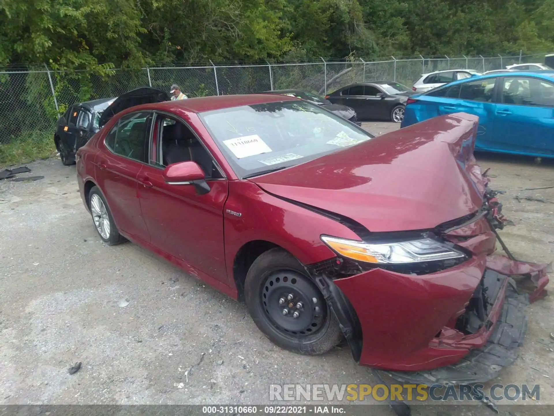 1 Photograph of a damaged car 4T1F31AK7LU542230 TOYOTA CAMRY 2020