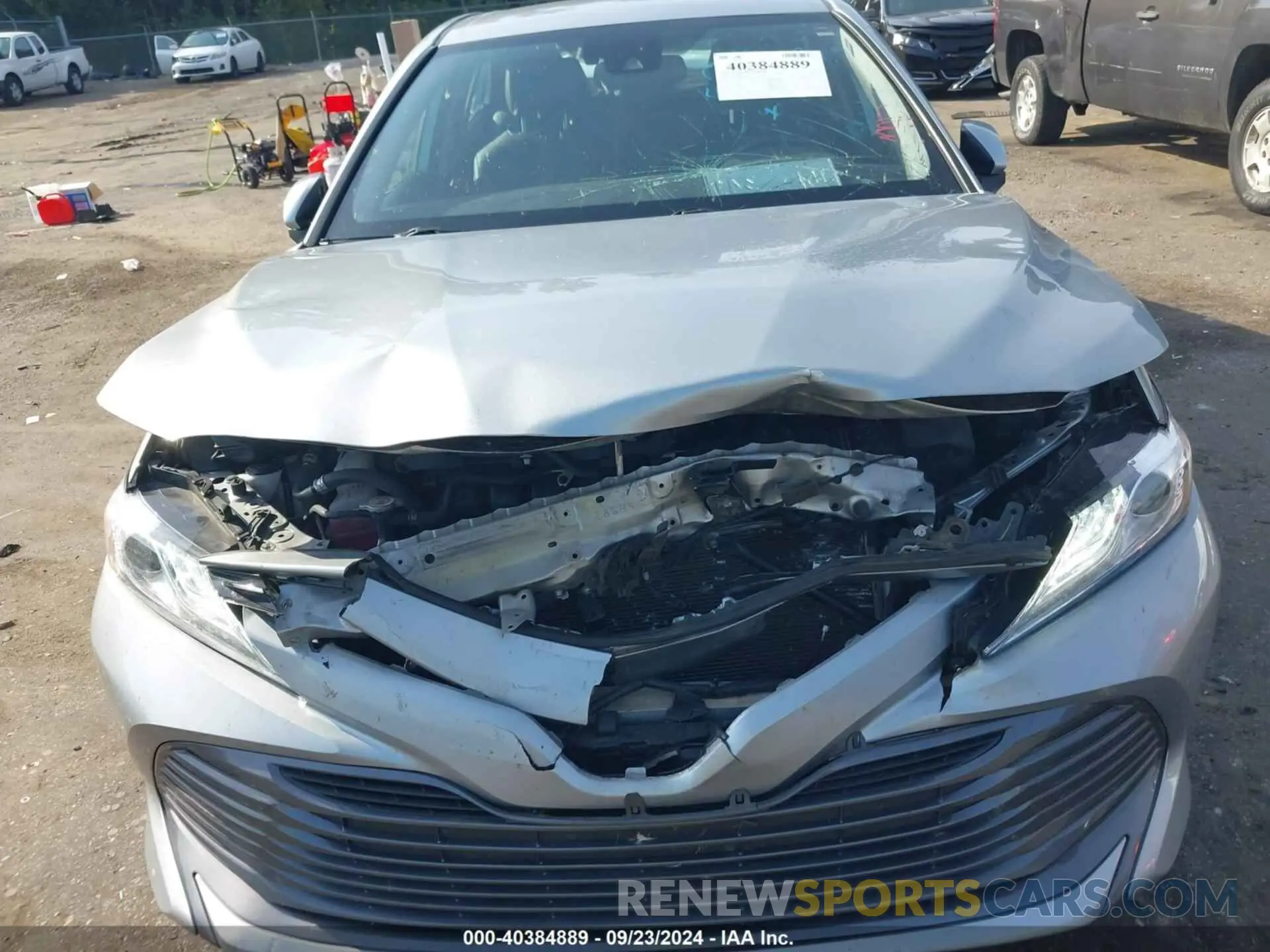 6 Photograph of a damaged car 4T1F31AK8LU009545 TOYOTA CAMRY 2020