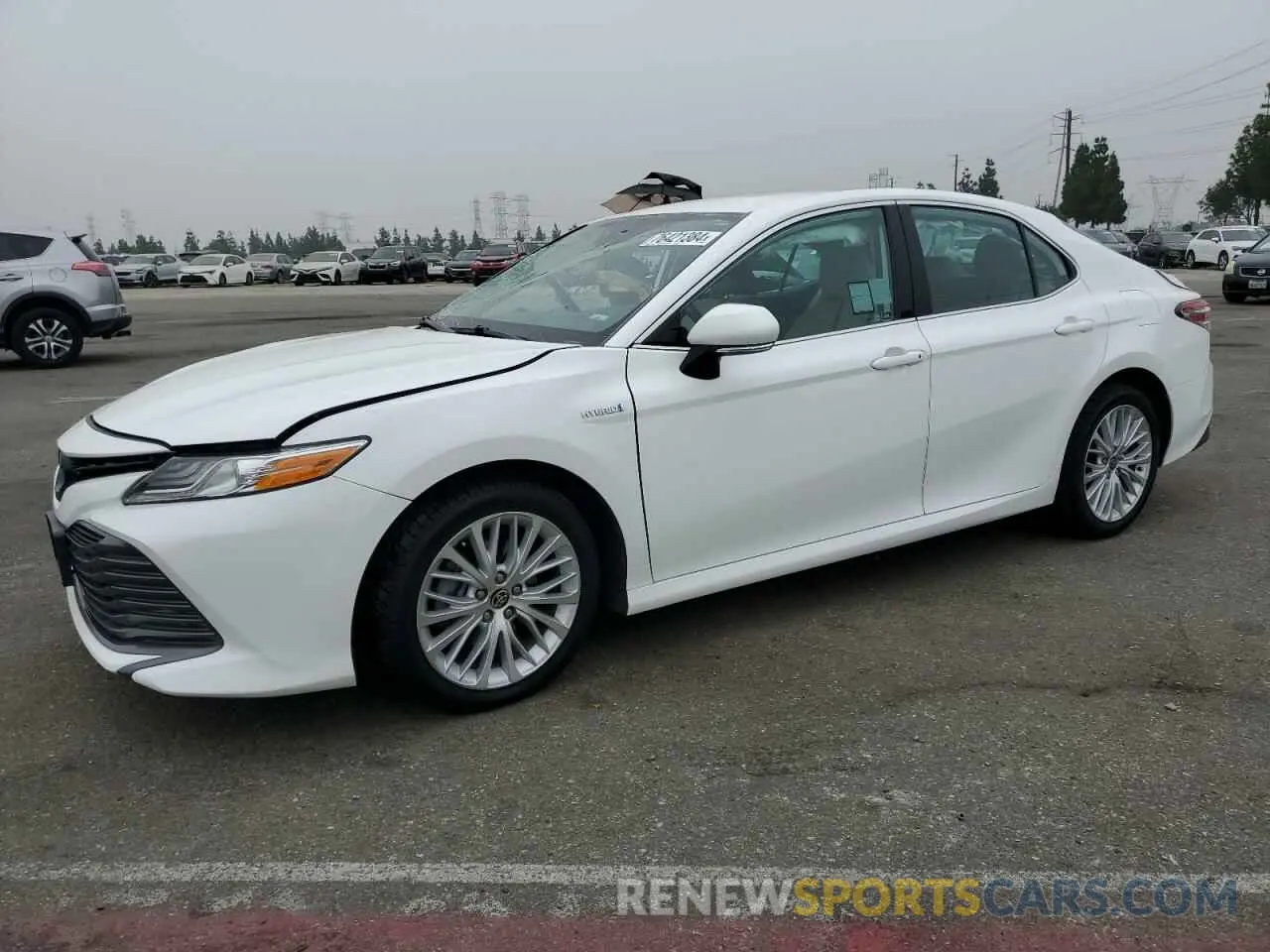 1 Photograph of a damaged car 4T1F31AK8LU533293 TOYOTA CAMRY 2020