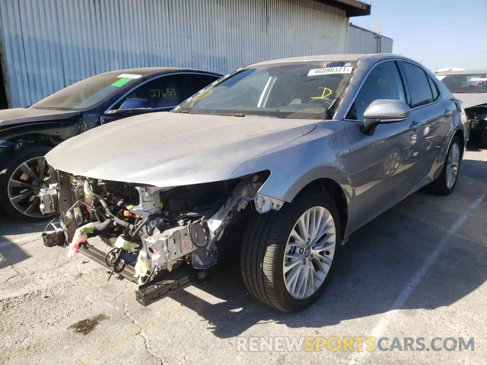 2 Photograph of a damaged car 4T1F31AK9LU012115 TOYOTA CAMRY 2020