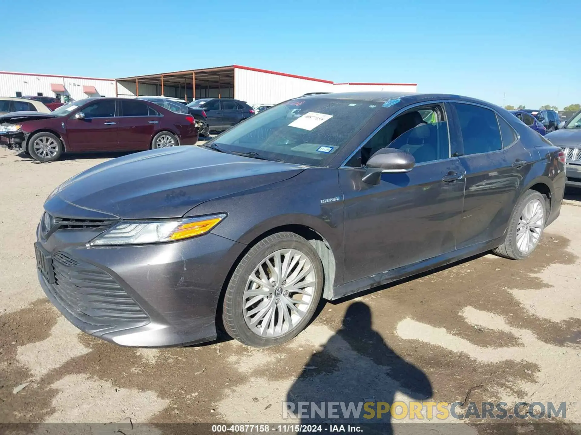 2 Photograph of a damaged car 4T1F31AK9LU521007 TOYOTA CAMRY 2020