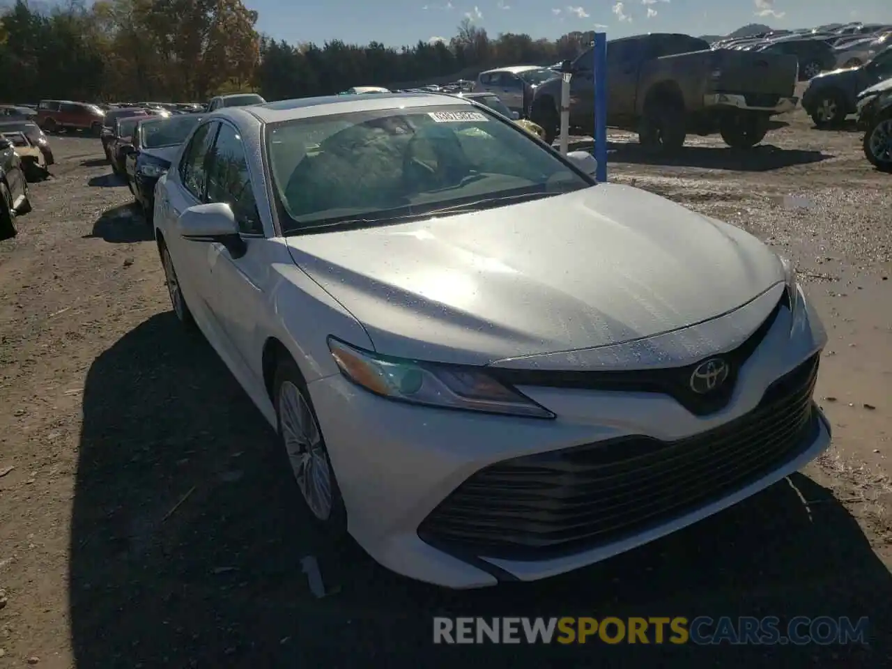 1 Photograph of a damaged car 4T1F31AKXLU015394 TOYOTA CAMRY 2020