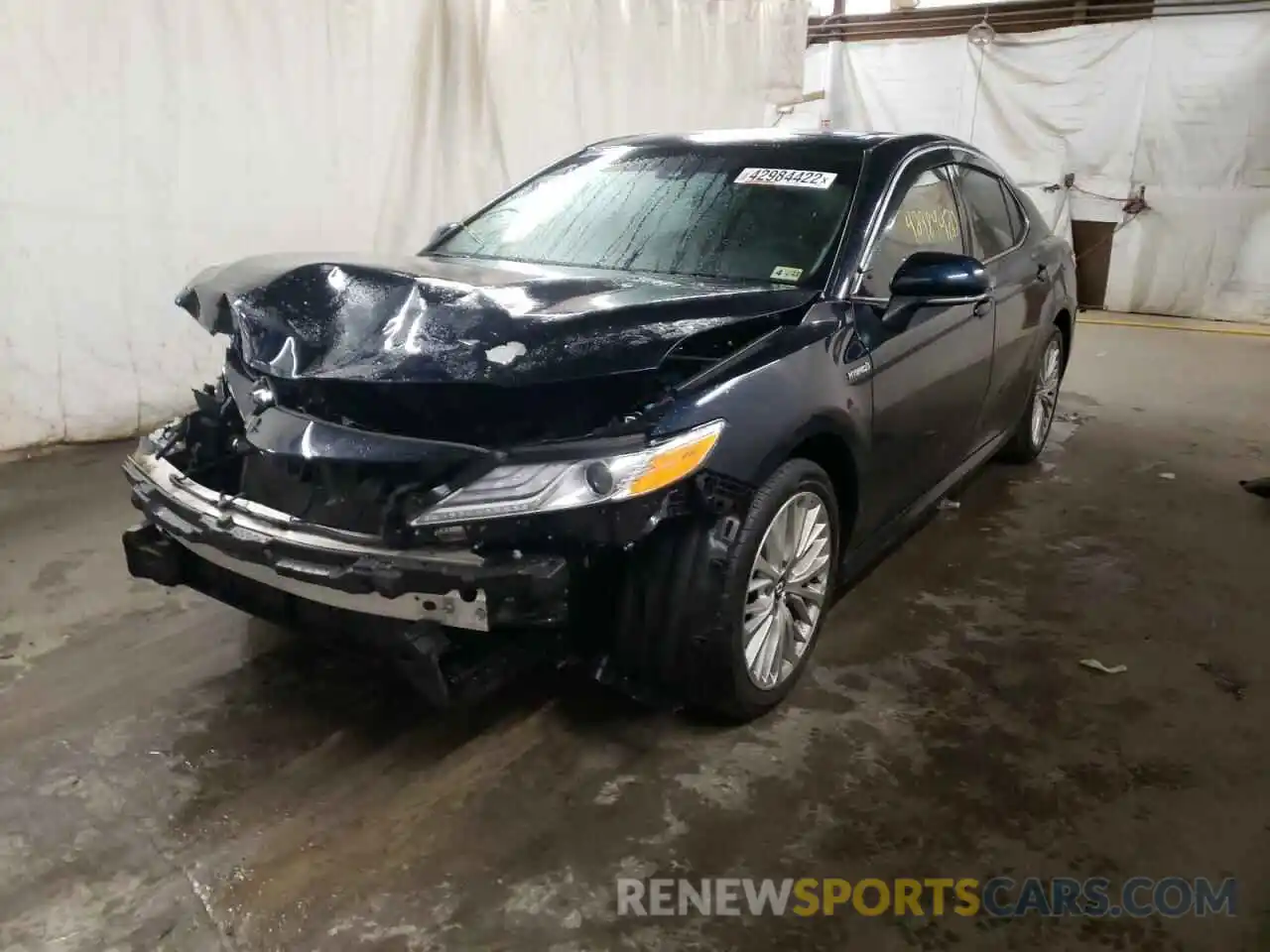 2 Photograph of a damaged car 4T1F31AKXLU531769 TOYOTA CAMRY 2020